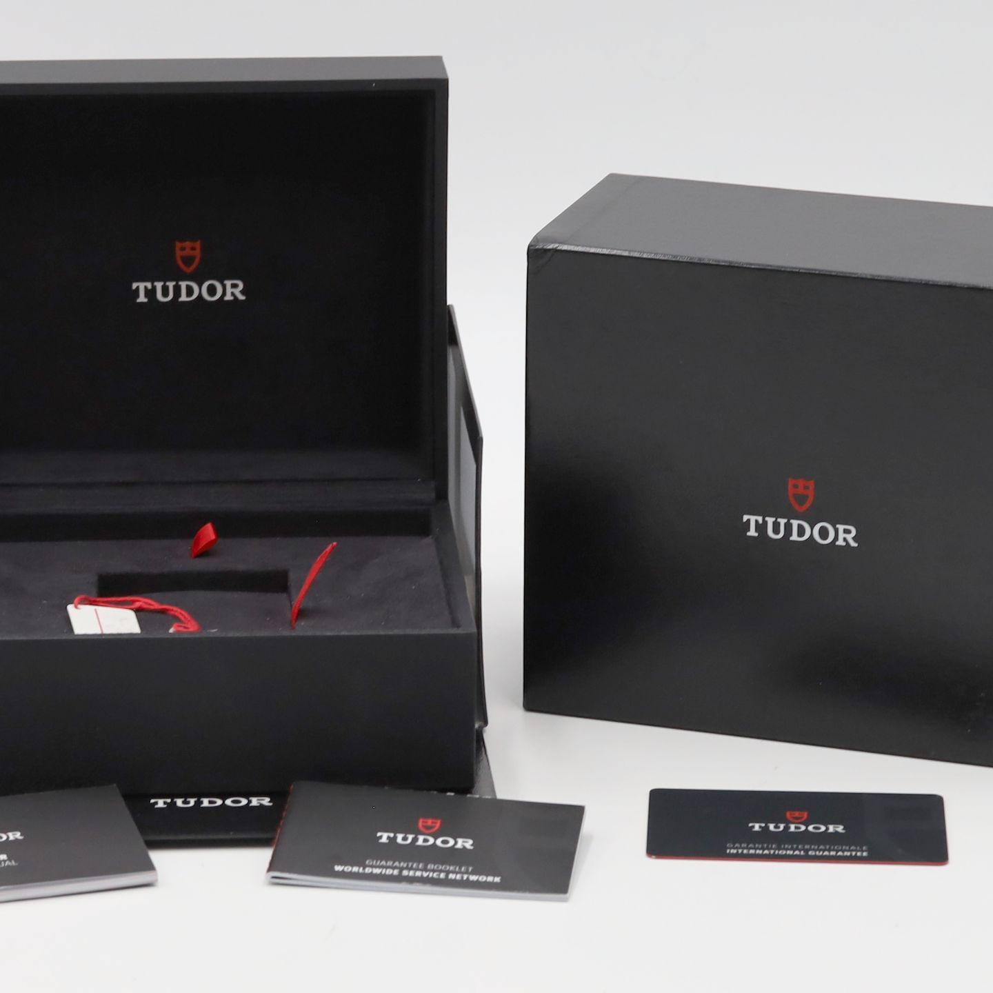 Tudor Black Bay 79470 - (8/8)