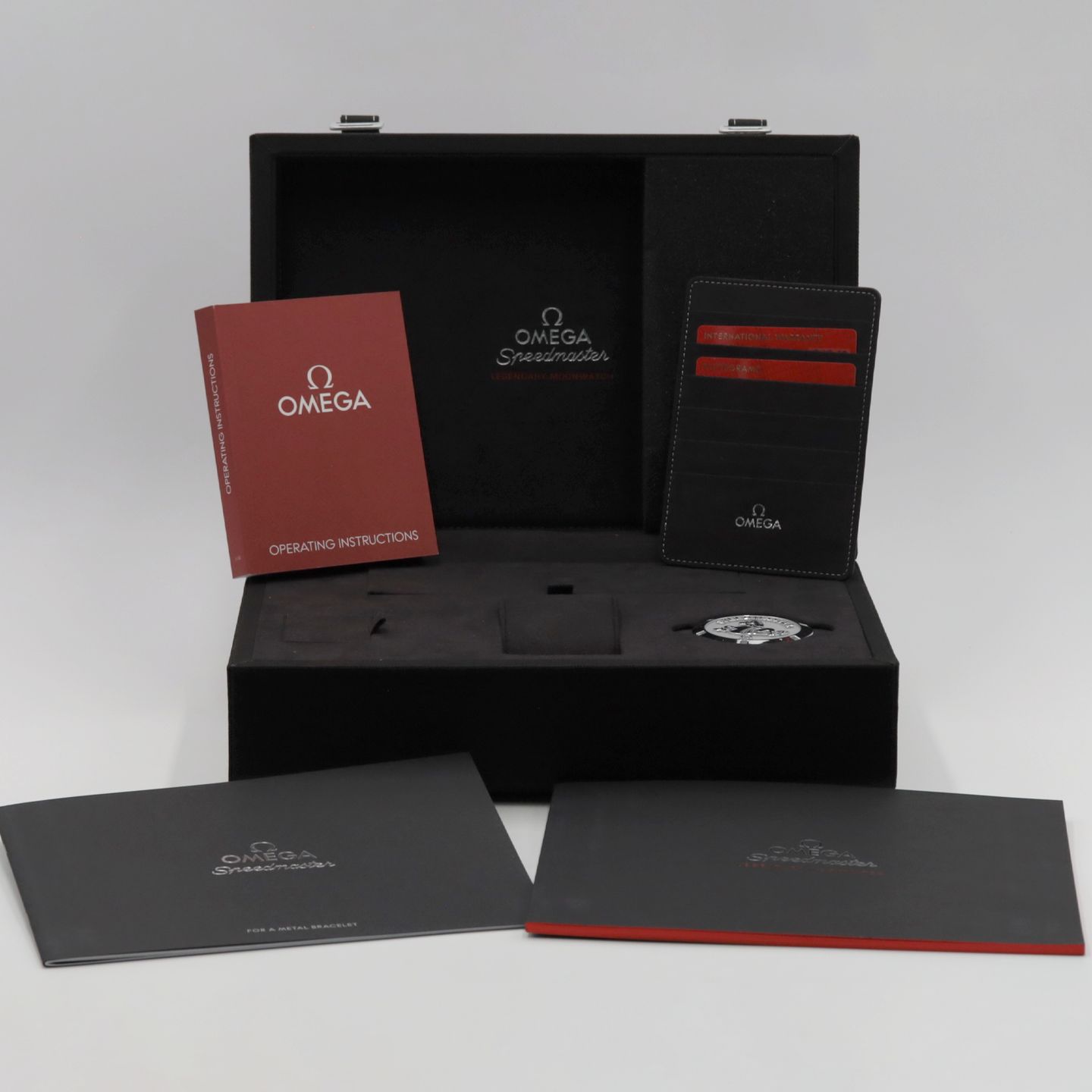 Omega Speedmaster Professional Moonwatch 311.30.42.30.01.006 (Unknown (random serial)) - Black dial 42 mm Steel case (8/8)