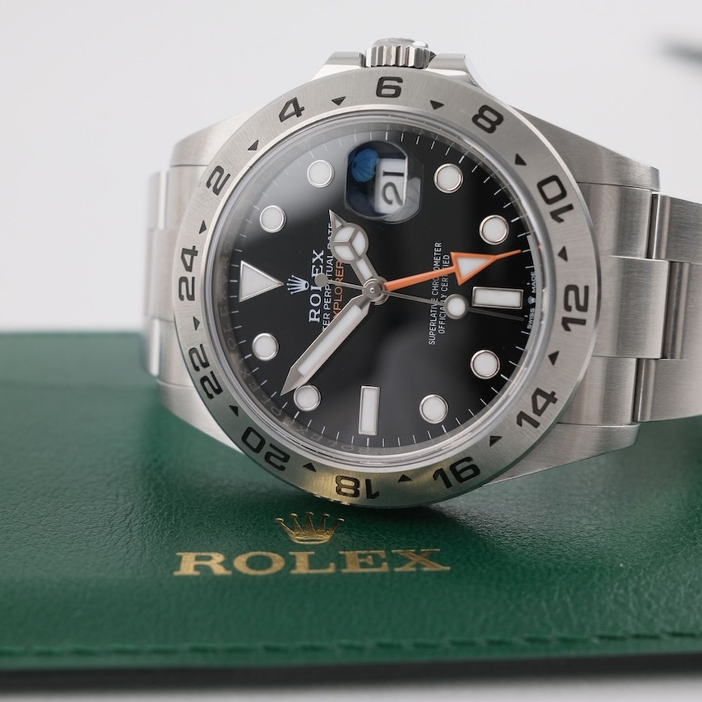 Rolex Explorer II 226570 - (2/8)