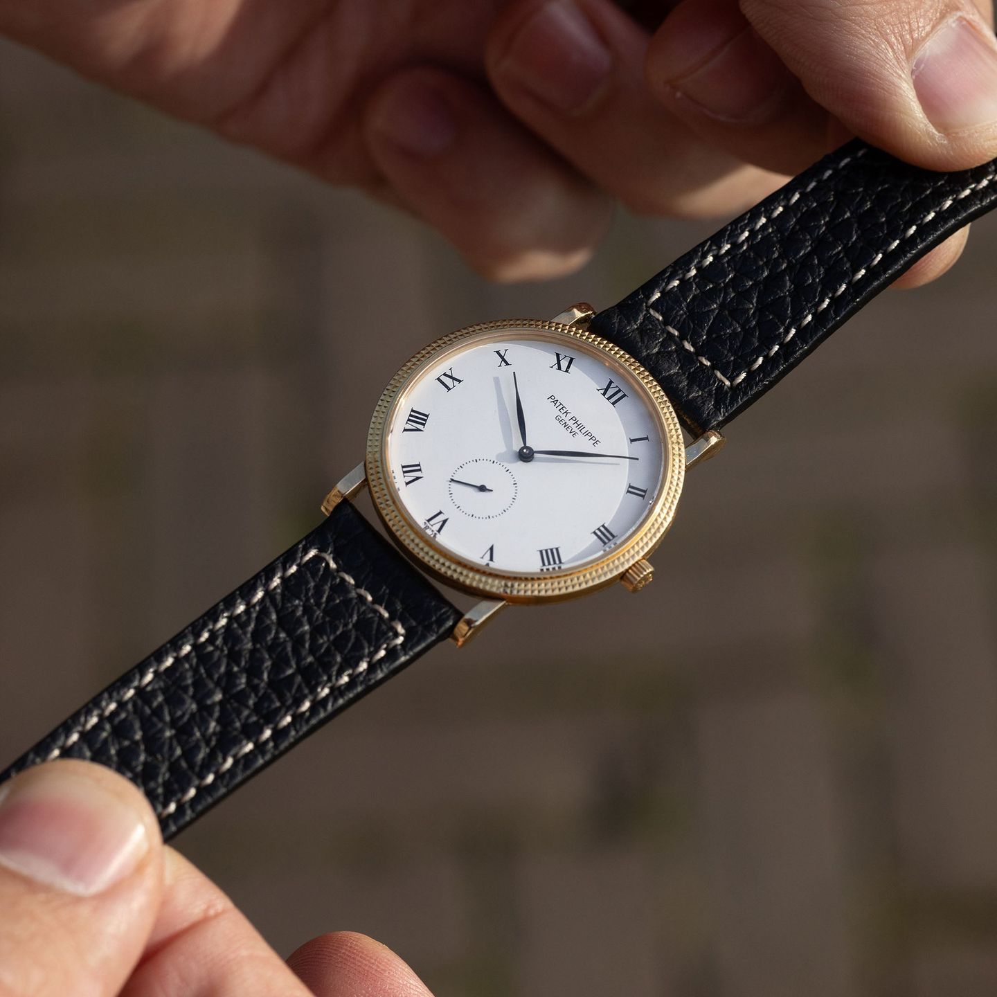 Patek Philippe Calatrava 3919 (1986) - White dial 33 mm (1/8)