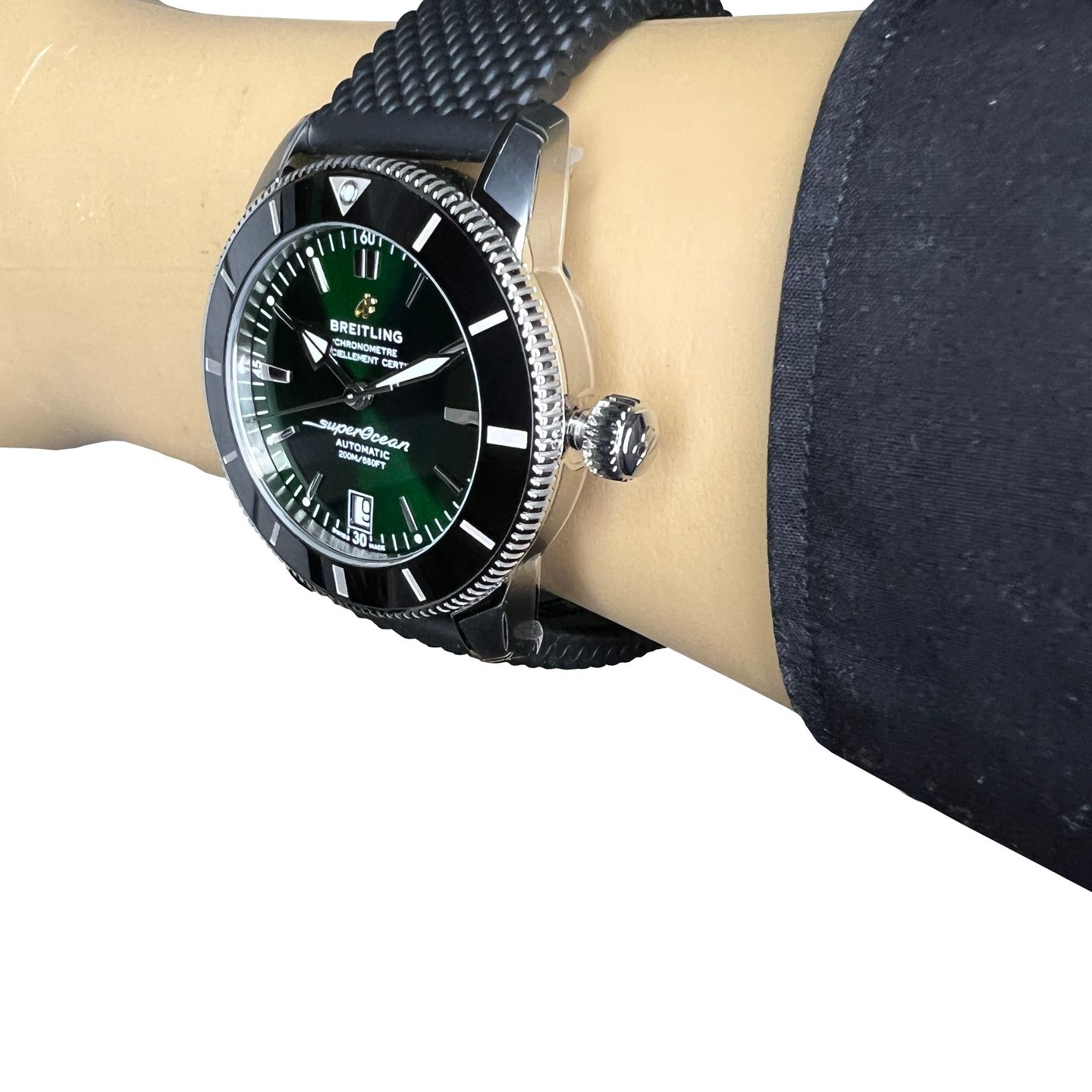 Breitling Superocean Heritage II 42 AB2010121L1S1 (2023) - Green dial 42 mm Steel case (4/8)