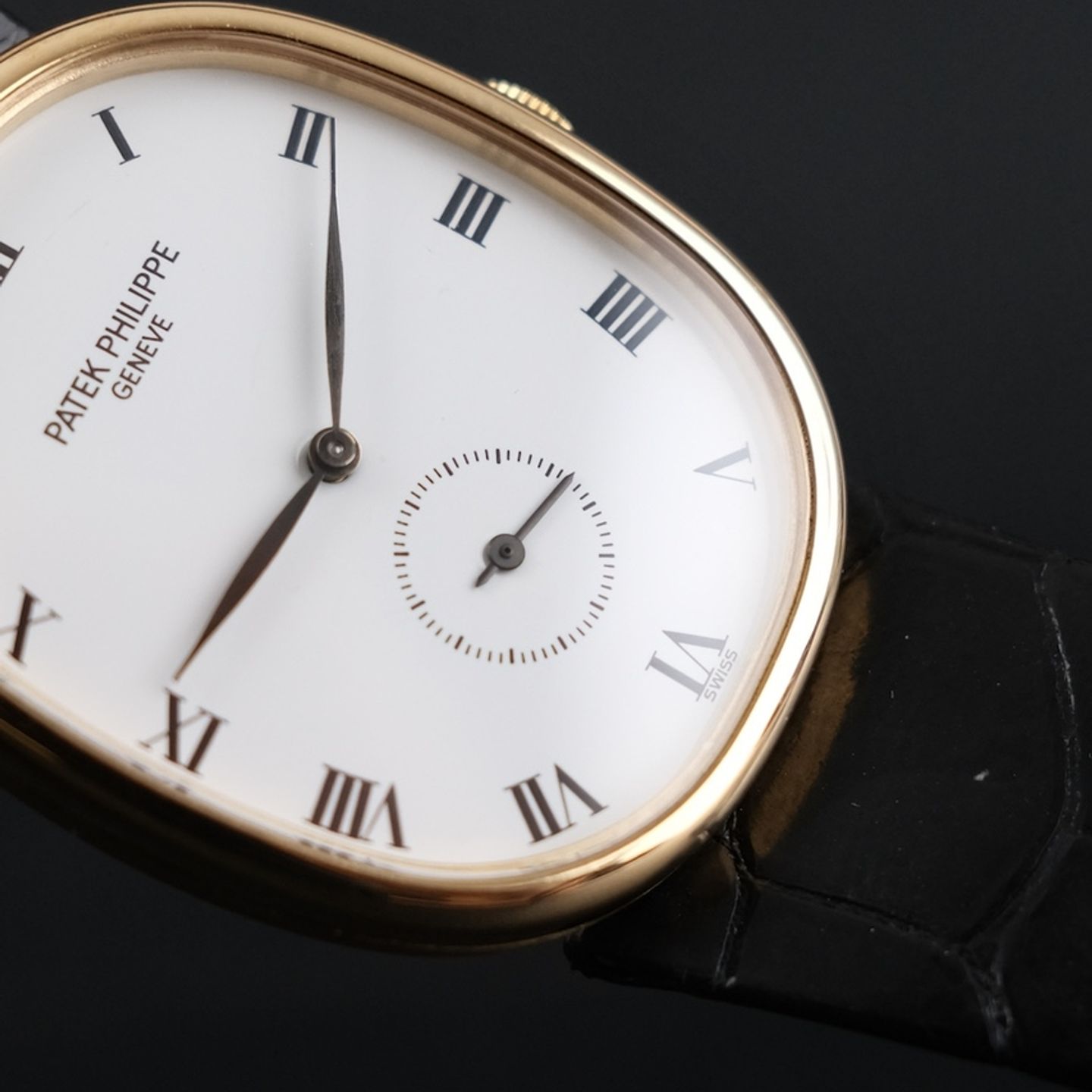 Patek Philippe Golden Ellipse 3948 (Unknown (random serial)) - White dial 28 mm Yellow Gold case (4/8)