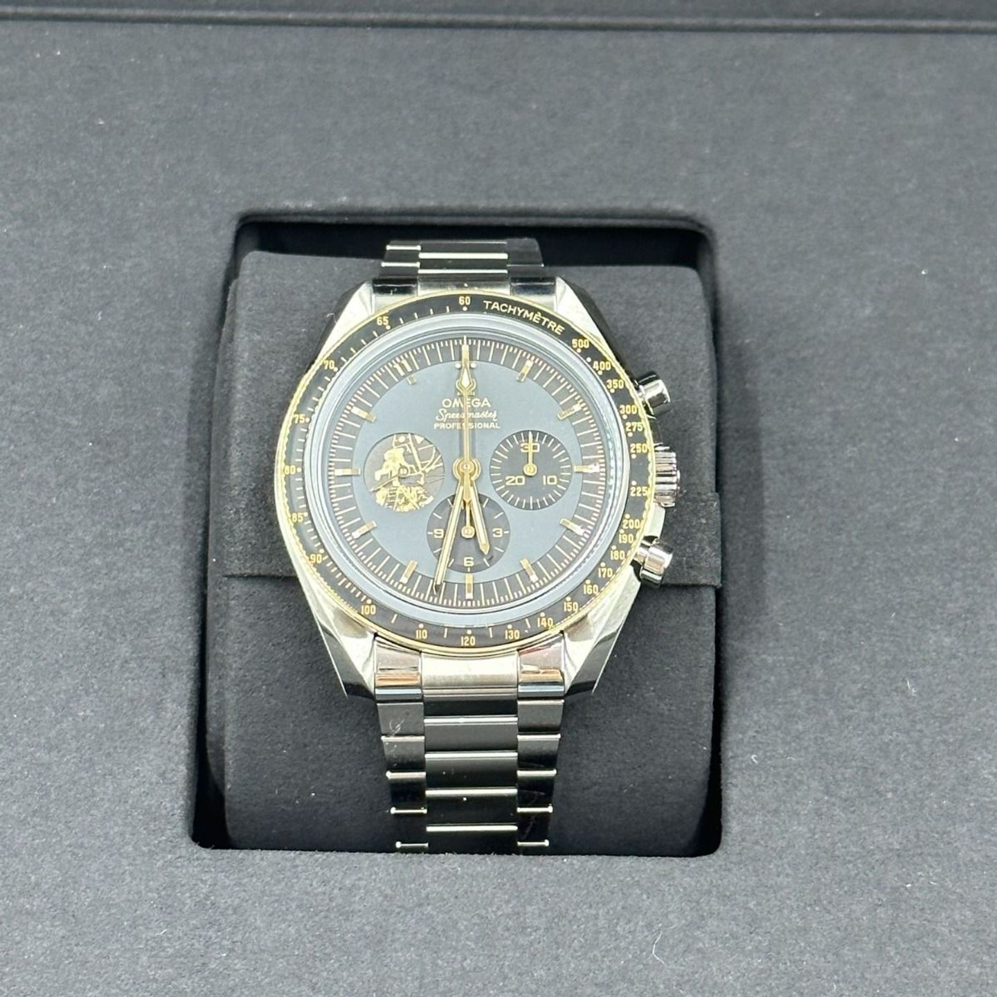 Omega Speedmaster Professional Moonwatch 310.20.42.50.01.001 (2024) - Zwart wijzerplaat 42mm Staal (2/8)