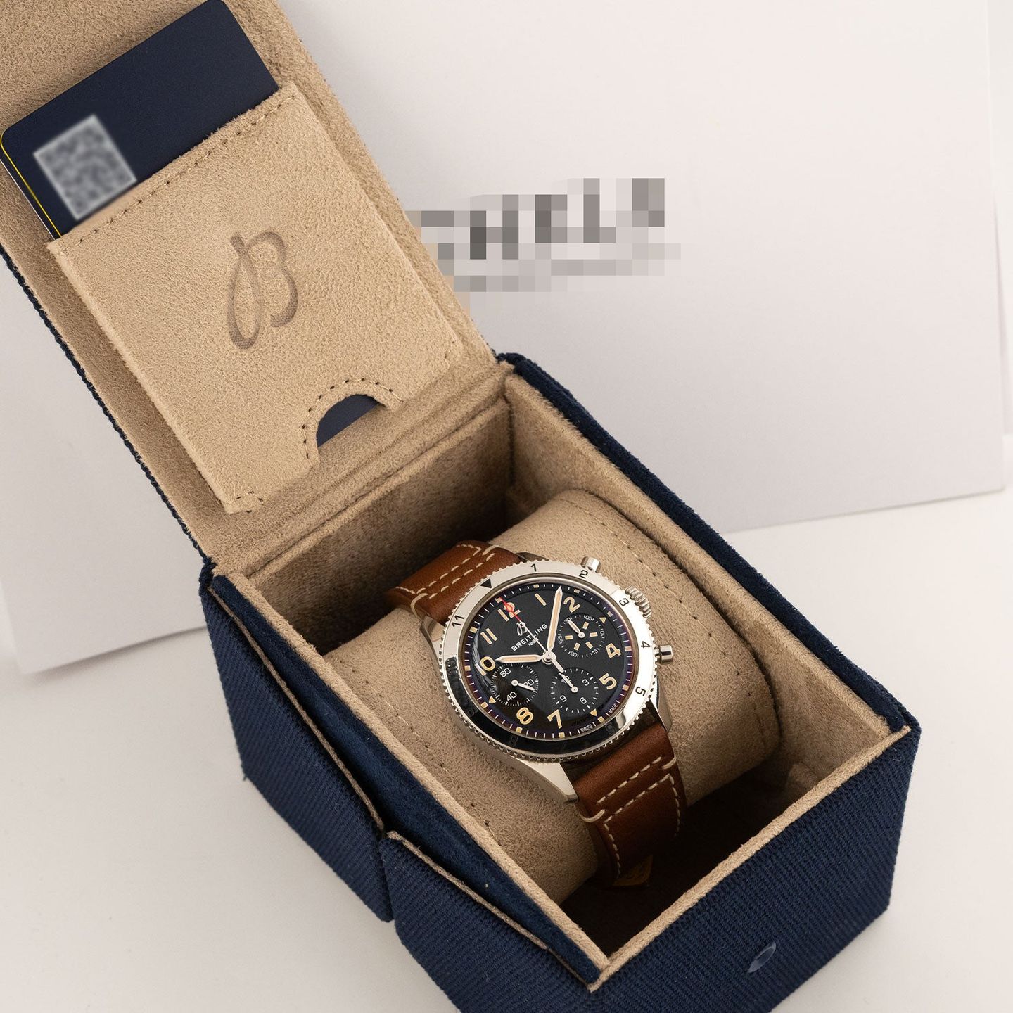 Breitling Classic AVI A233803A1B1X1 (2025) - Zwart wijzerplaat 42mm Staal (7/7)