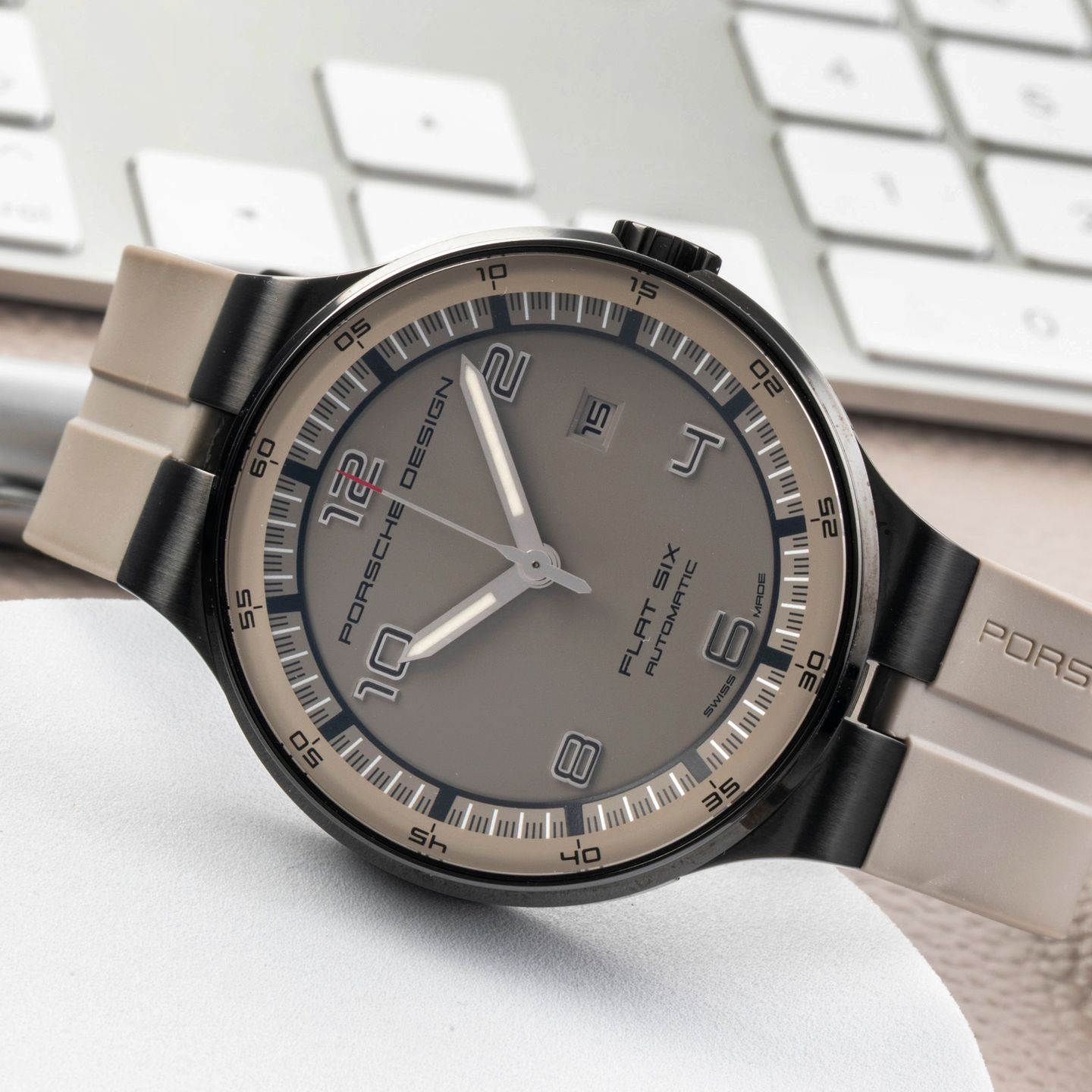 Porsche Design Flat Six P6350.43.94.1255 (Unknown (random serial)) - Grey dial 44 mm Steel case (2/8)