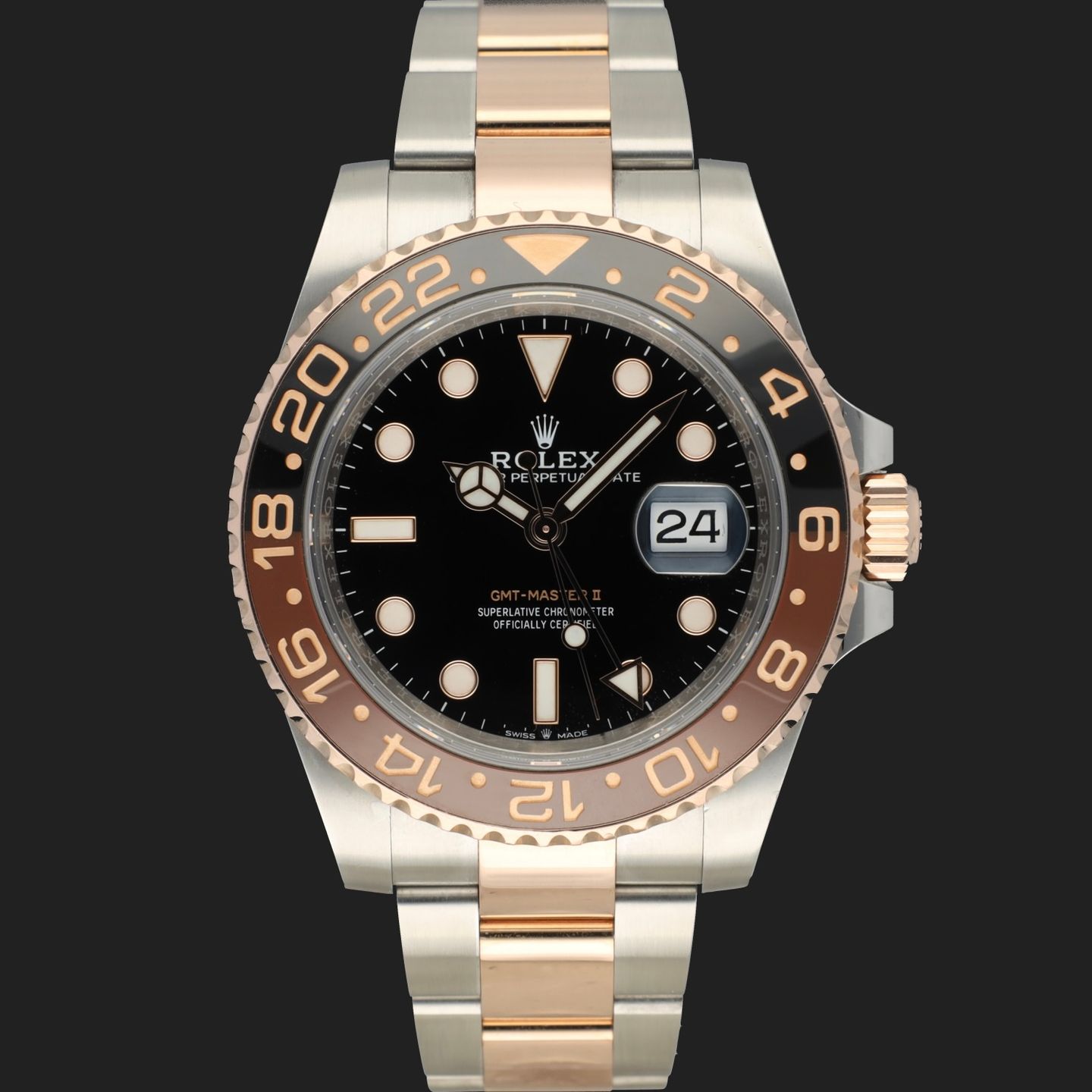 Rolex GMT-Master II 126711CHNR (2021) - Black dial 40 mm Gold/Steel case (3/8)