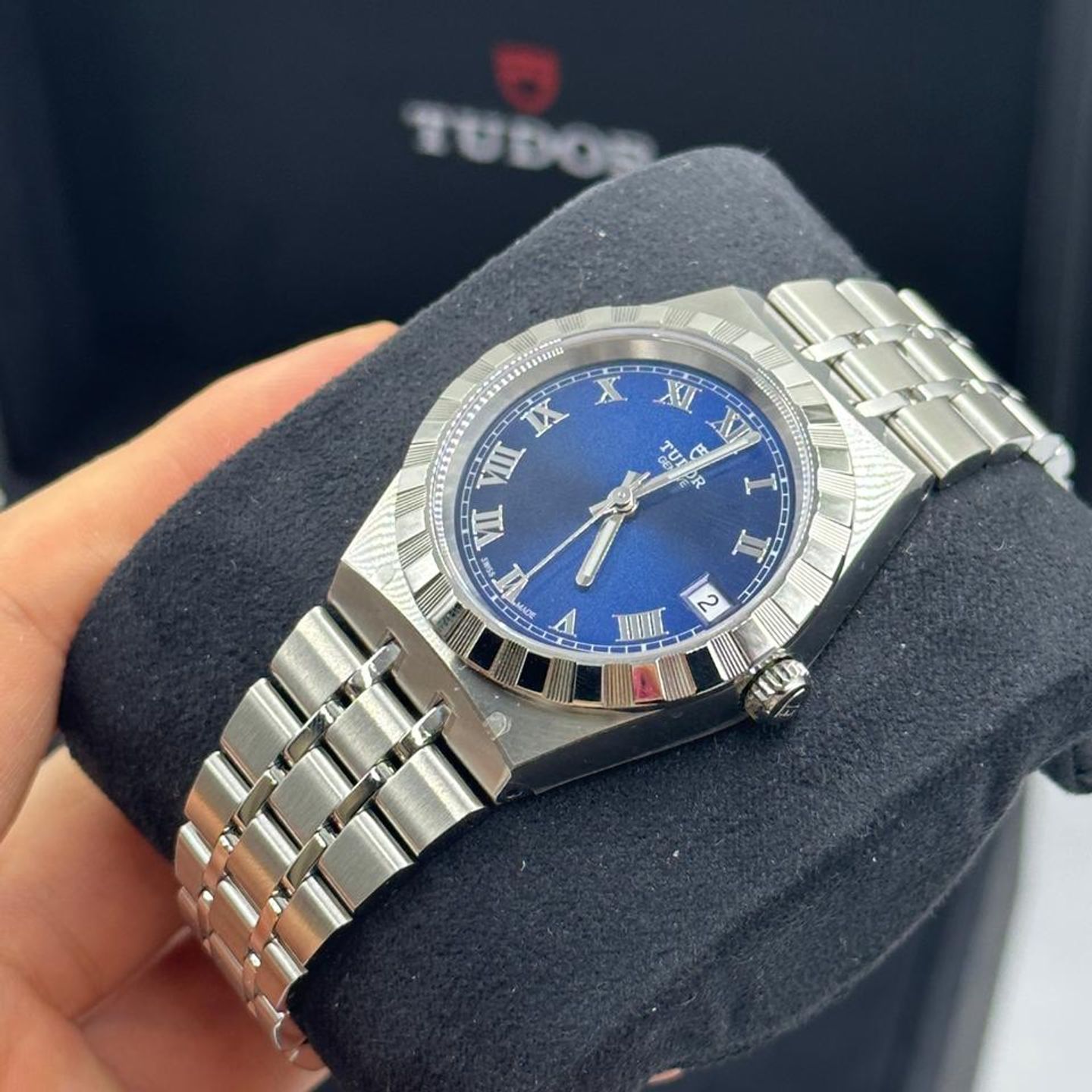 Tudor Royal 28400 - (6/10)