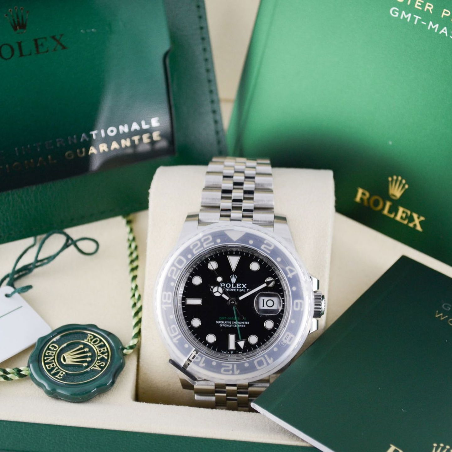 Rolex GMT-Master II 126710GRNR - (7/7)