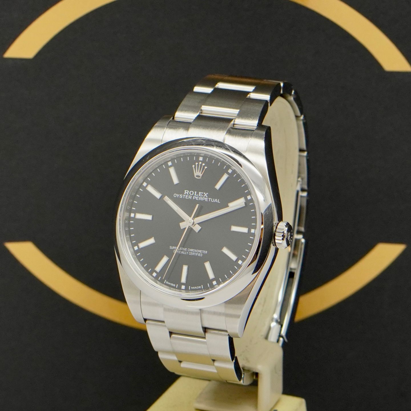 Rolex Oyster Perpetual 39 114300 (2019) - Zwart wijzerplaat 39mm Staal (1/6)