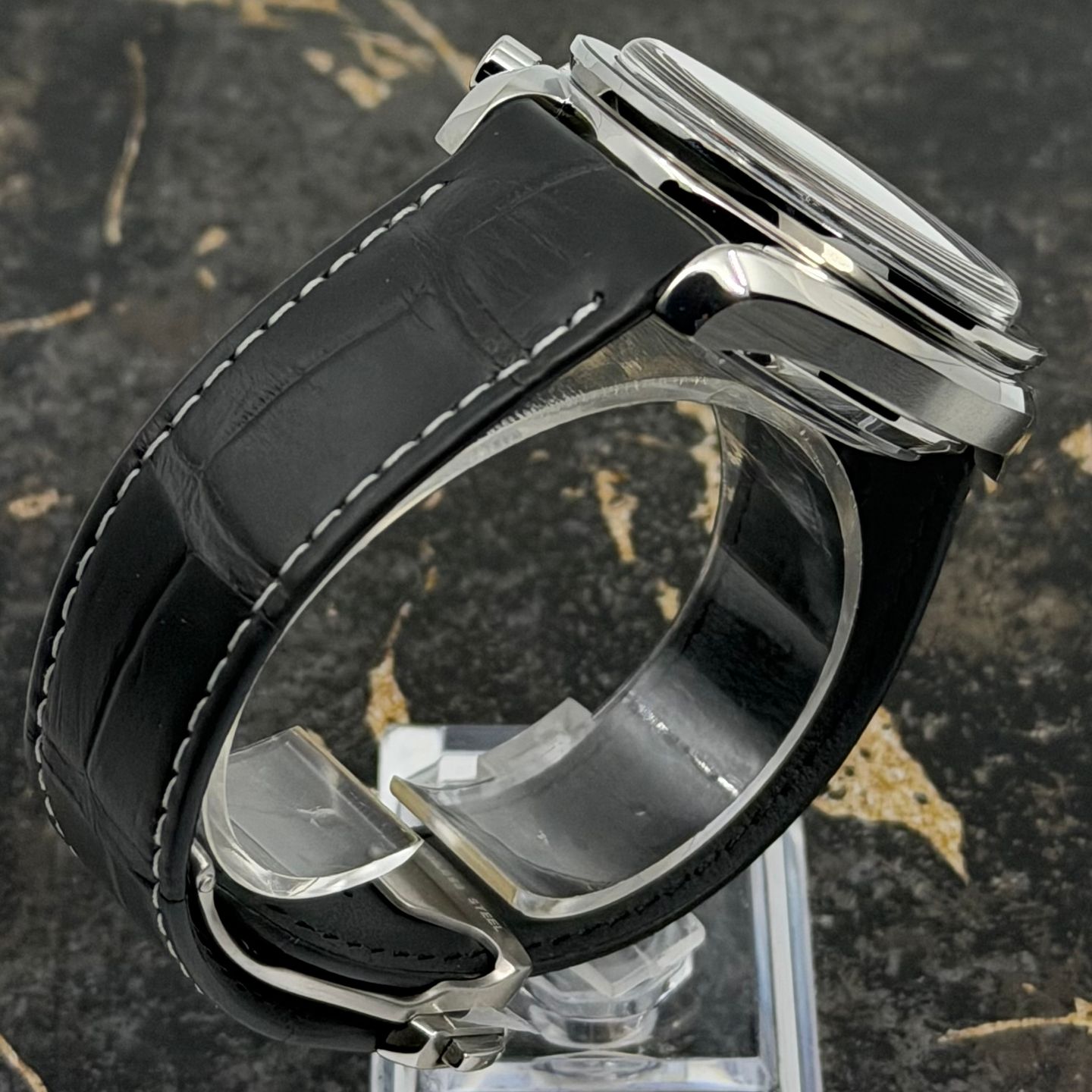 Omega Speedmaster Moonphase 304.33.44.52.01.001 (2026) - Zwart wijzerplaat 44mm Staal (7/8)