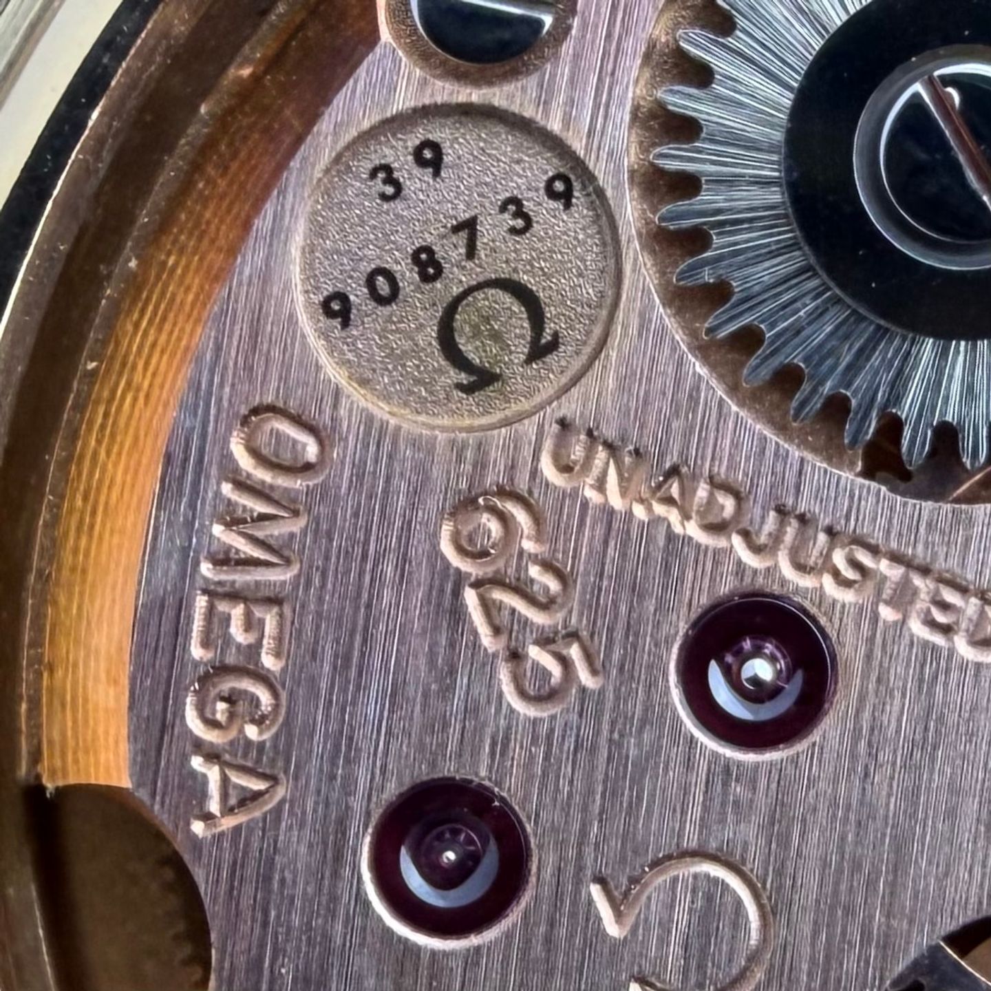 Omega De Ville 111.0107 (1975) - Gold dial 33 mm Gold/Steel case (4/8)