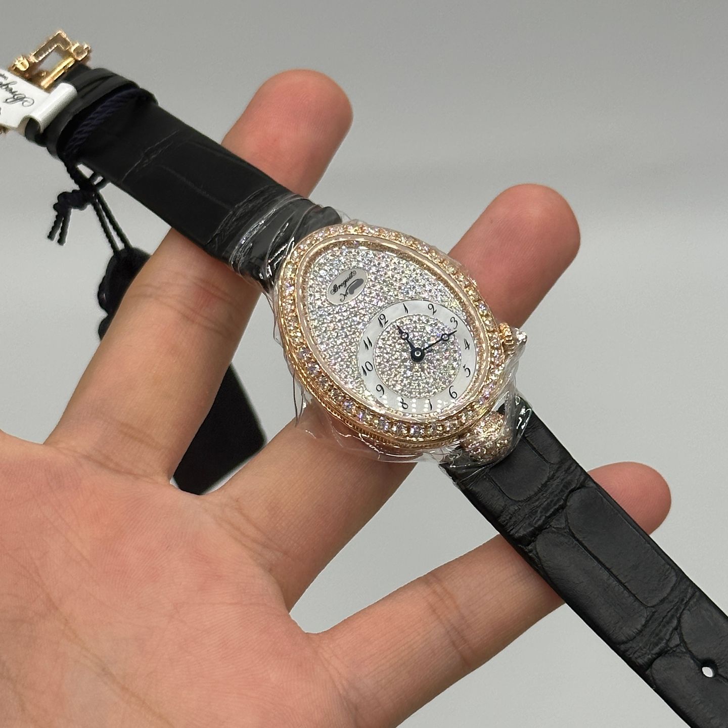 Breguet Reine de Naples 8928BR8D944DD0D3L (2023) - Parelmoer wijzerplaat 33mm Roségoud (5/5)