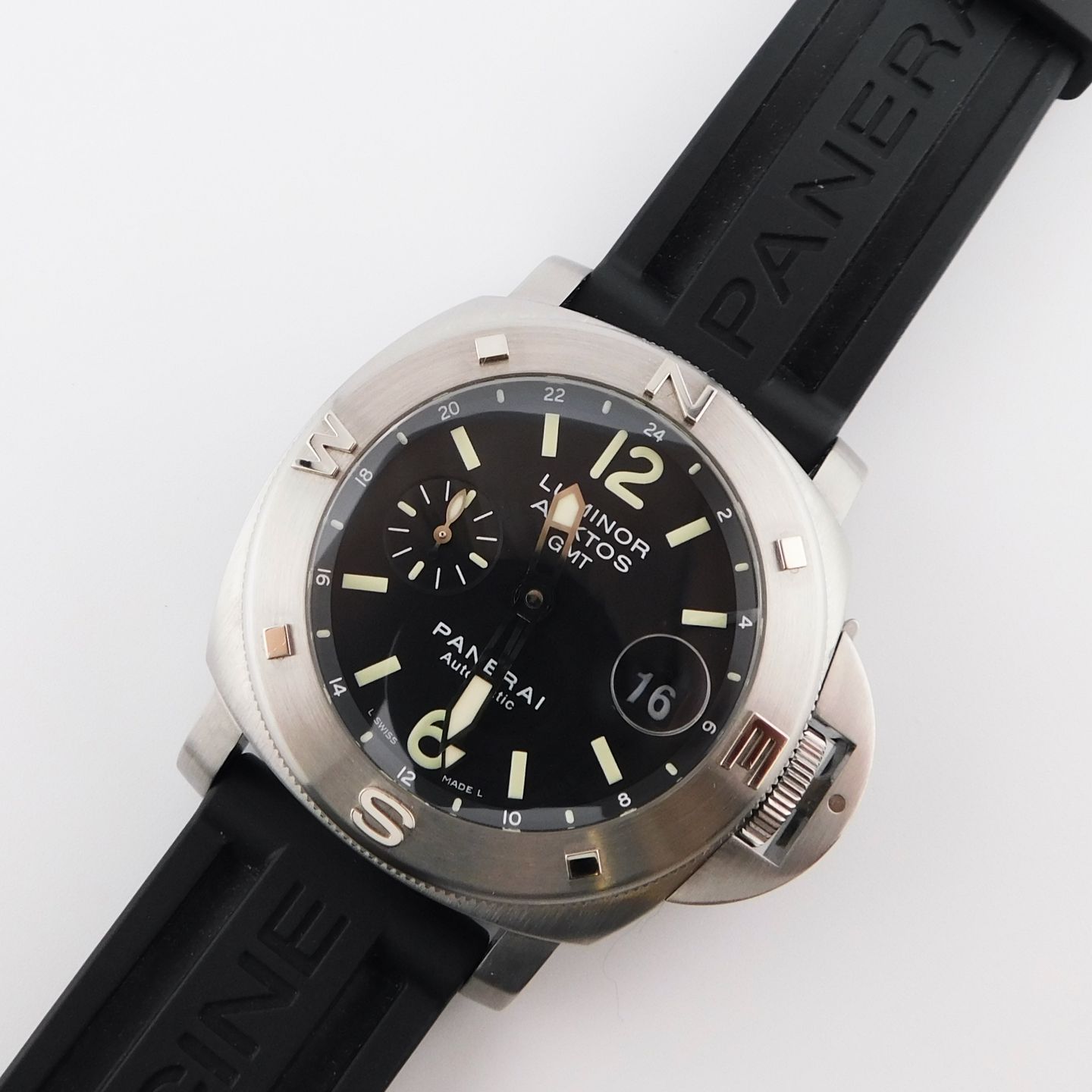 Panerai Luminor Submersible PAM00186 - (2/7)