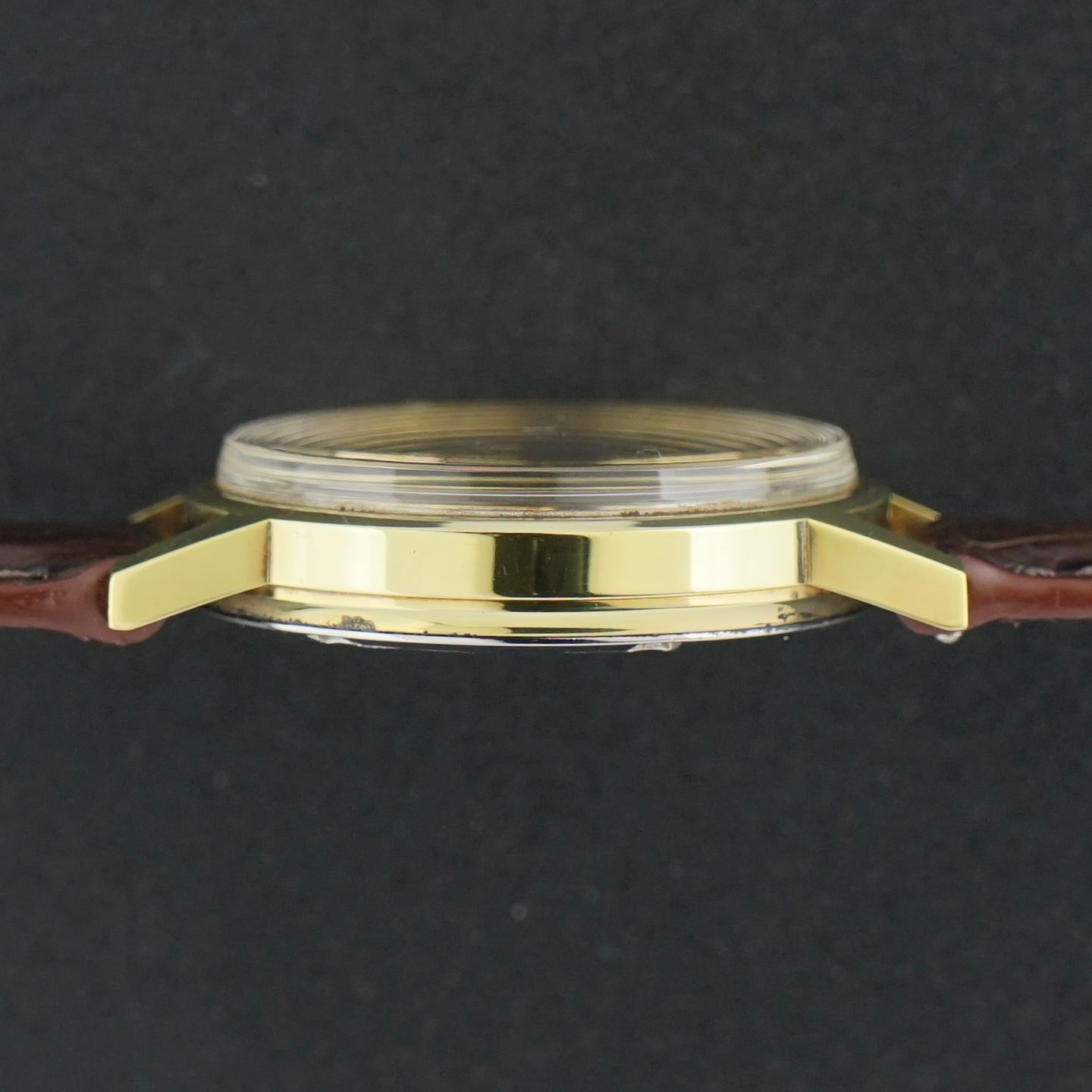 Omega Genève 136.0098 - (7/8)