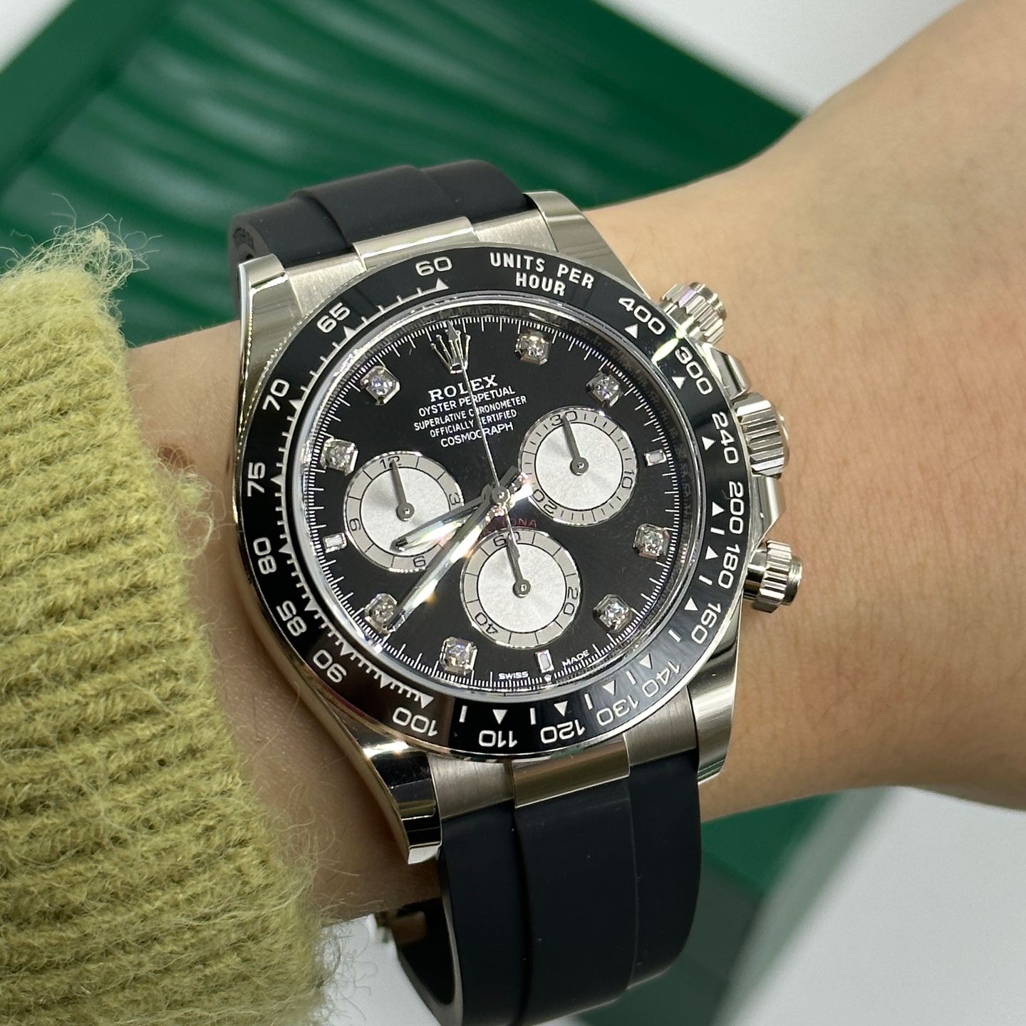 Rolex Daytona 126519LN - (8/8)