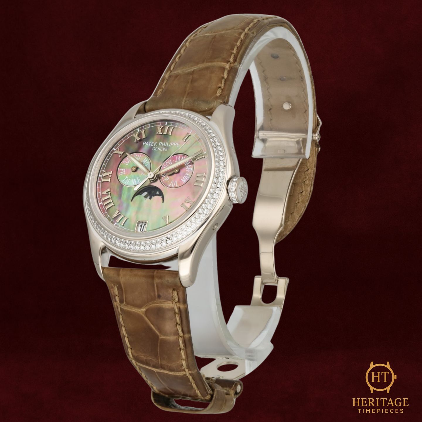 Patek Philippe Annual Calendar 4936G-001 - (3/8)