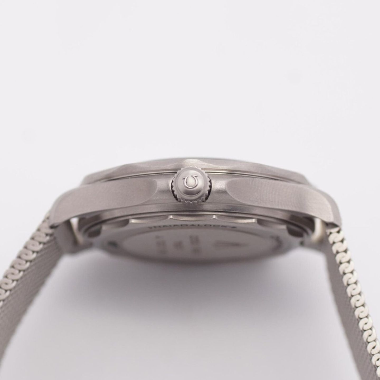 Omega Seamaster Diver 300 M 210.90.42.20.01.001 - (6/8)