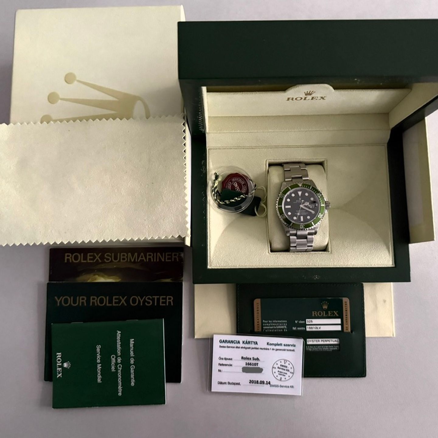 Rolex Submariner Date 16610LV - (2/7)