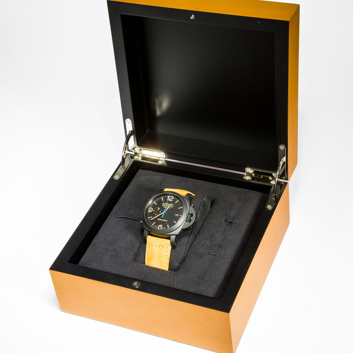 Panerai Luminor 1950 3 Days Chrono Flyback PAM00580 - (2/5)