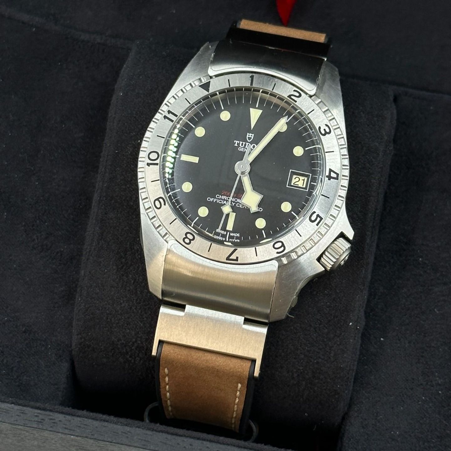 Tudor Black Bay 70150-0001 (2022) - Zwart wijzerplaat 42mm Staal (8/8)