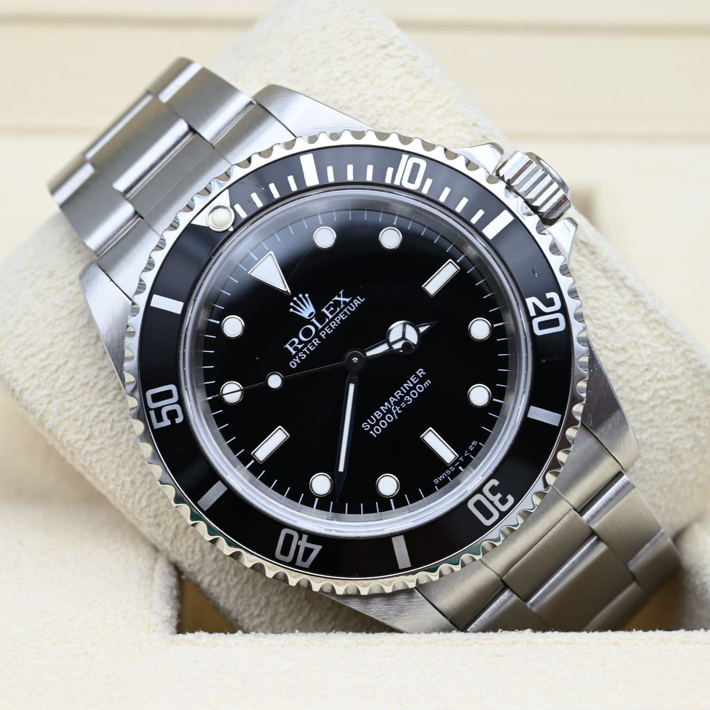 Rolex Submariner No Date 14060 (1998) - Black dial 40 mm Steel case (1/7)
