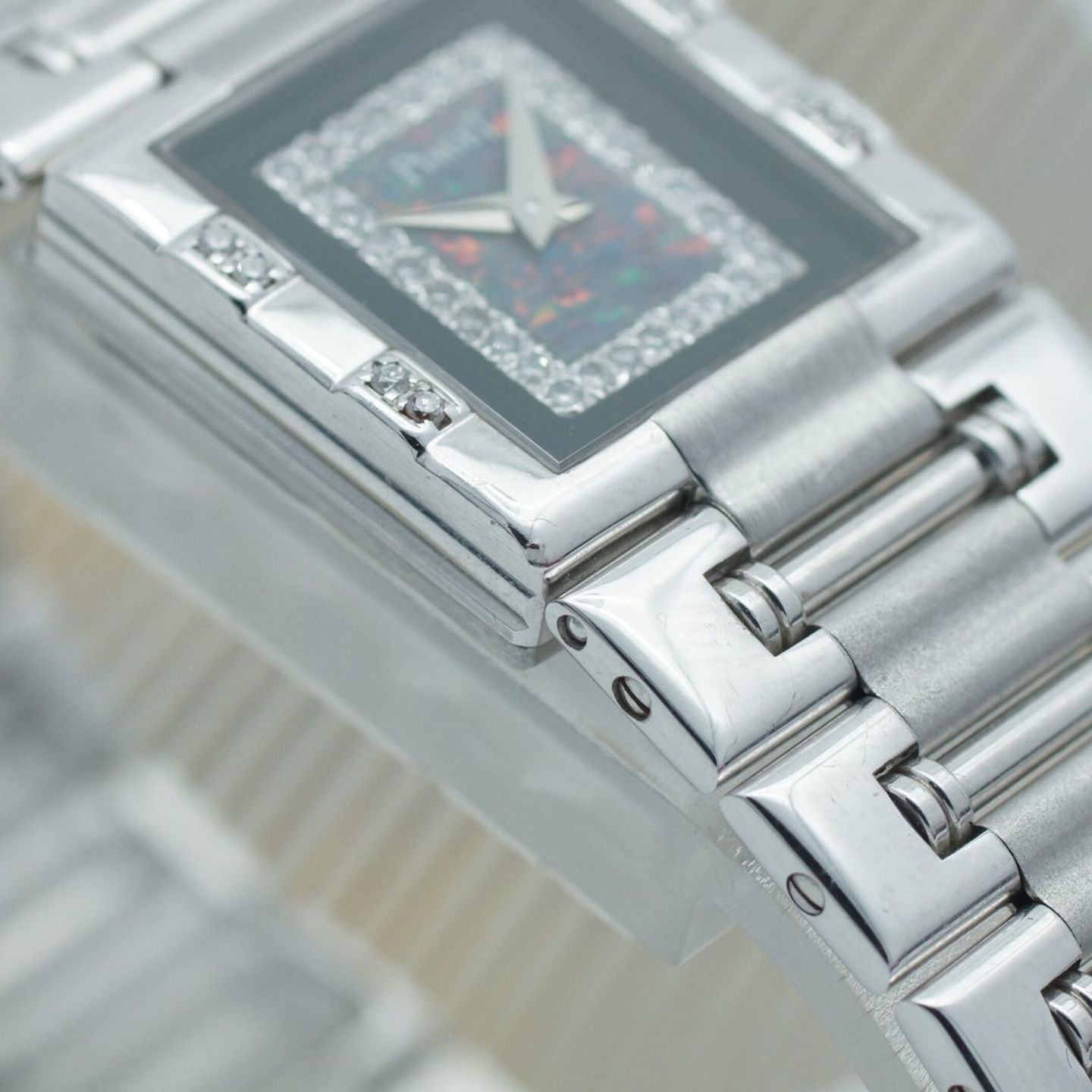 Piaget Dancer 81327 (1990) - 21 mm White Gold case (5/8)