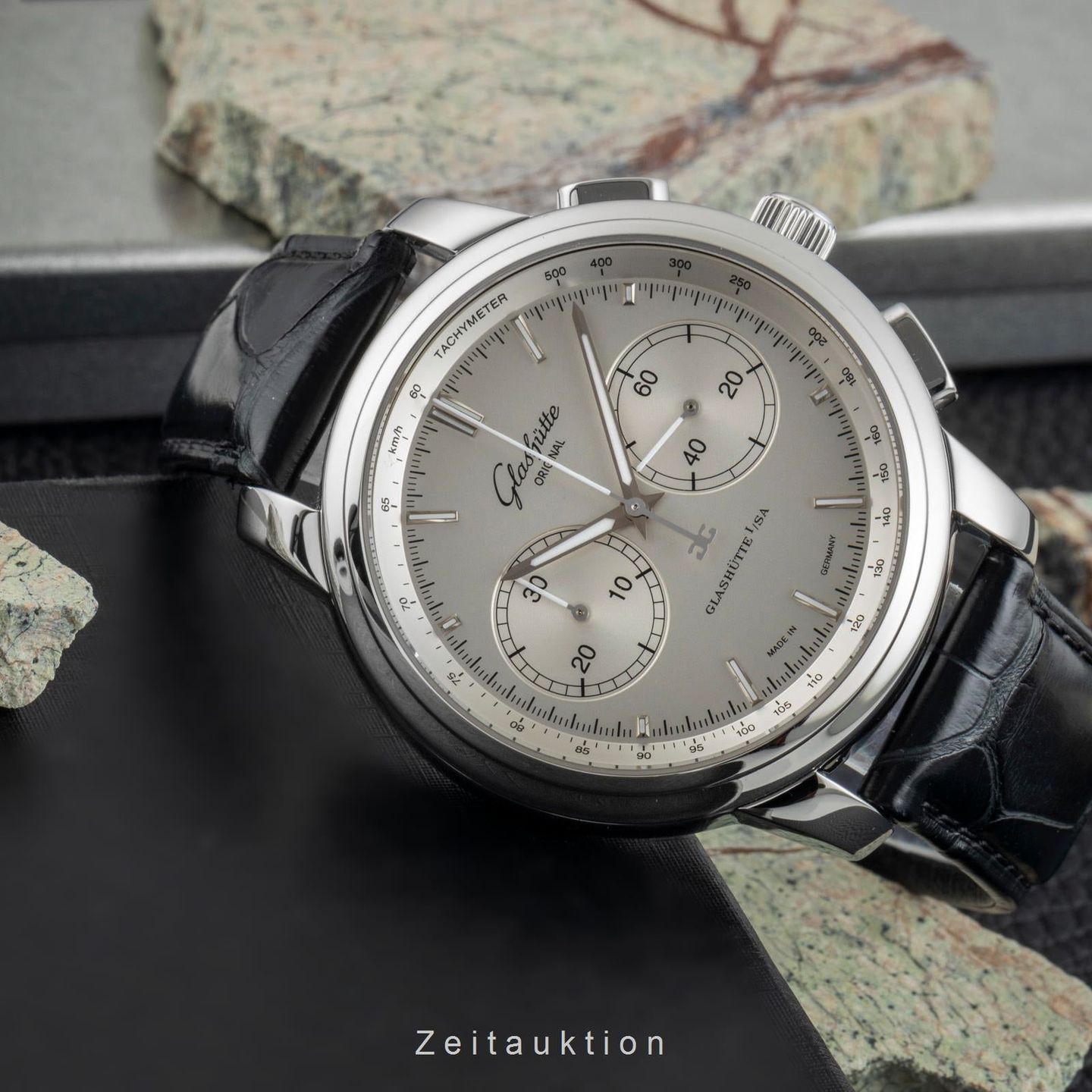 Glashütte Original Senator Chronograph 1-39-34-21-42-04 (Unknown (random serial)) - Silver dial 44 mm Steel case (2/8)