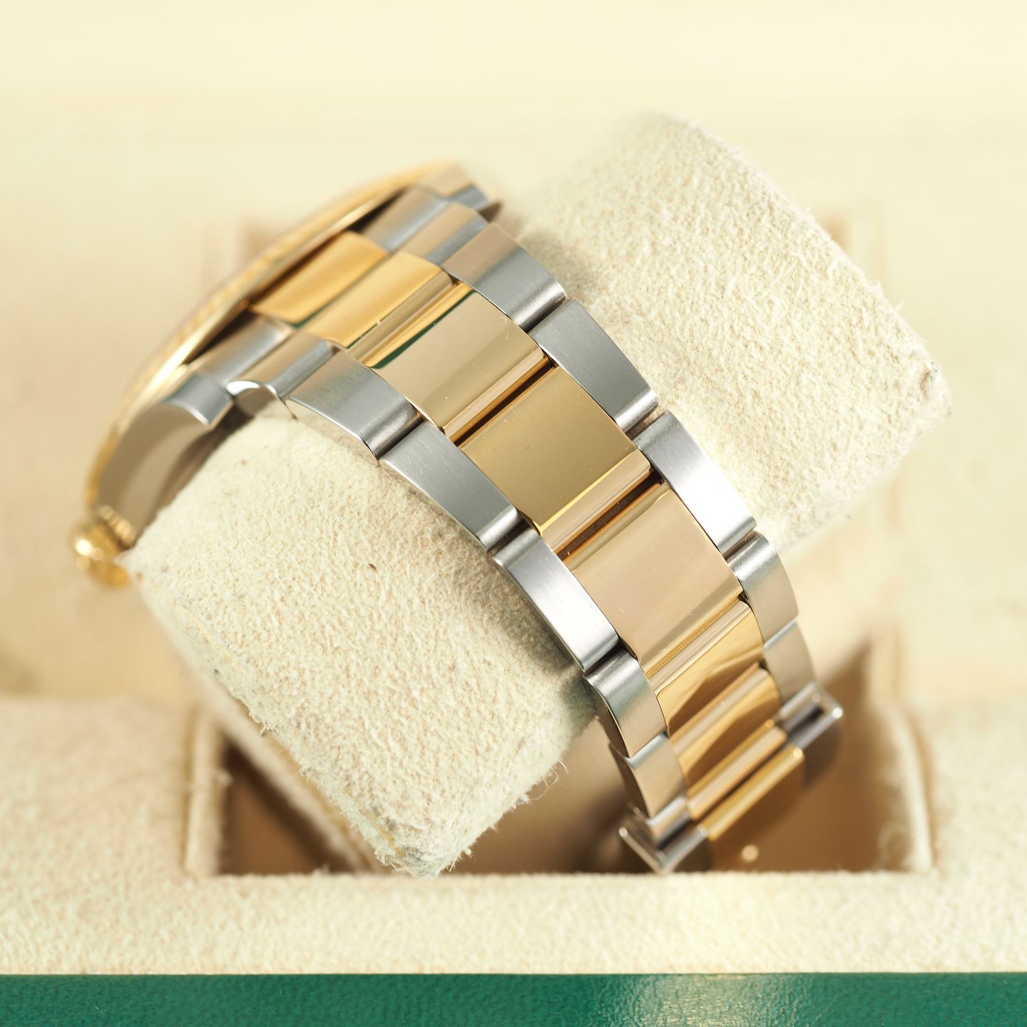 Rolex Datejust 41 126333 (2019) - Zilver wijzerplaat 41mm Goud/Staal (4/7)