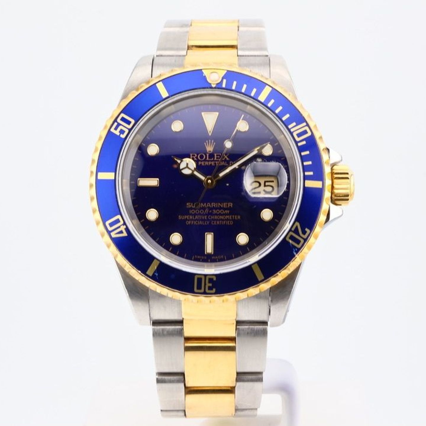 Rolex Submariner Date 16613 (1993) - Zwart wijzerplaat 40mm Staal (1/1)