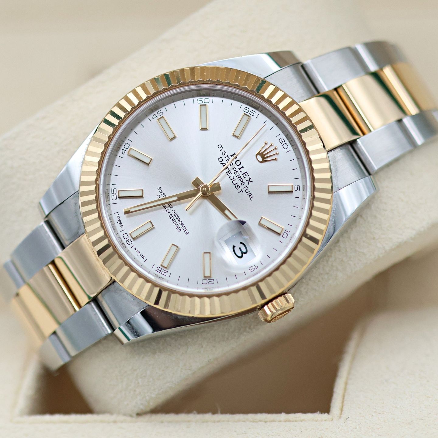 Rolex Datejust 41 126333 (Onbekend (willekeurig serienummer)) - 41mm Goud/Staal (6/8)