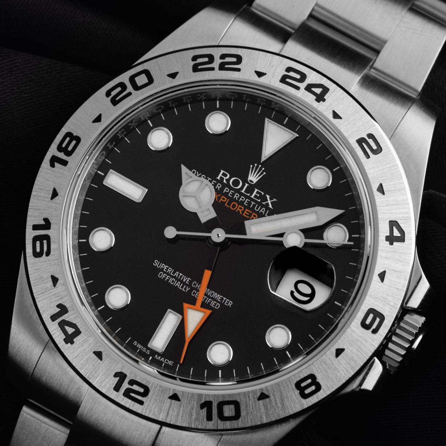 Rolex Explorer II 216570 (2010) - Black dial 42 mm Steel case (3/7)
