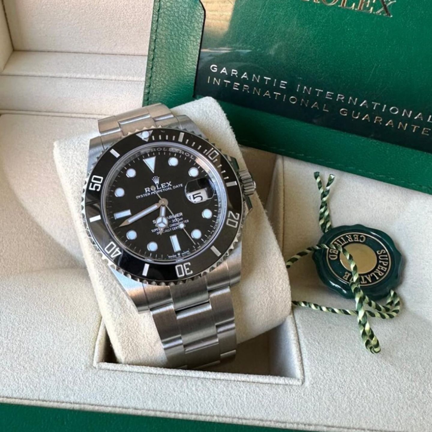 Rolex Submariner Date 126610LN - (1/1)