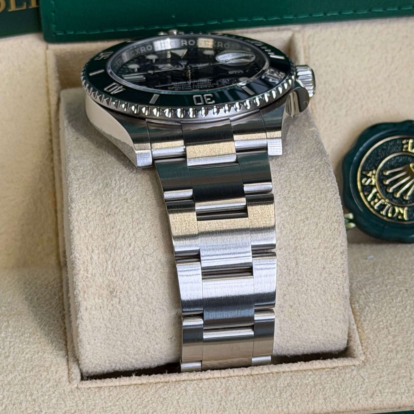 Rolex Submariner Date 126610LN (2023) - Black dial 41 mm Steel case (6/8)