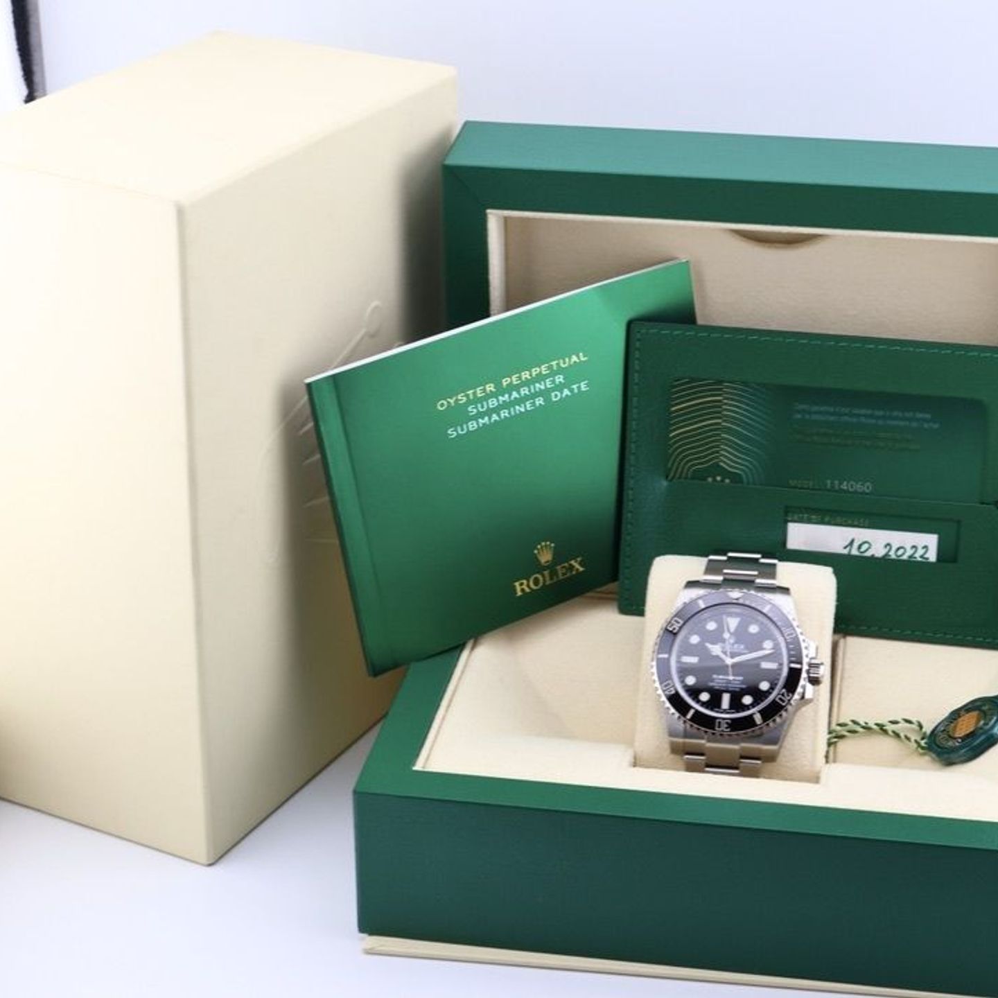 Rolex Submariner No Date 114060 (2022) - Black dial 40 mm Steel case (2/2)