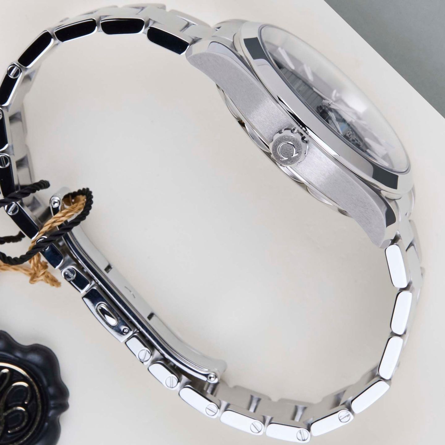 Omega Seamaster Aqua Terra 220.10.41.21.03.001 (2025) - Blue dial 41 mm Steel case (7/8)