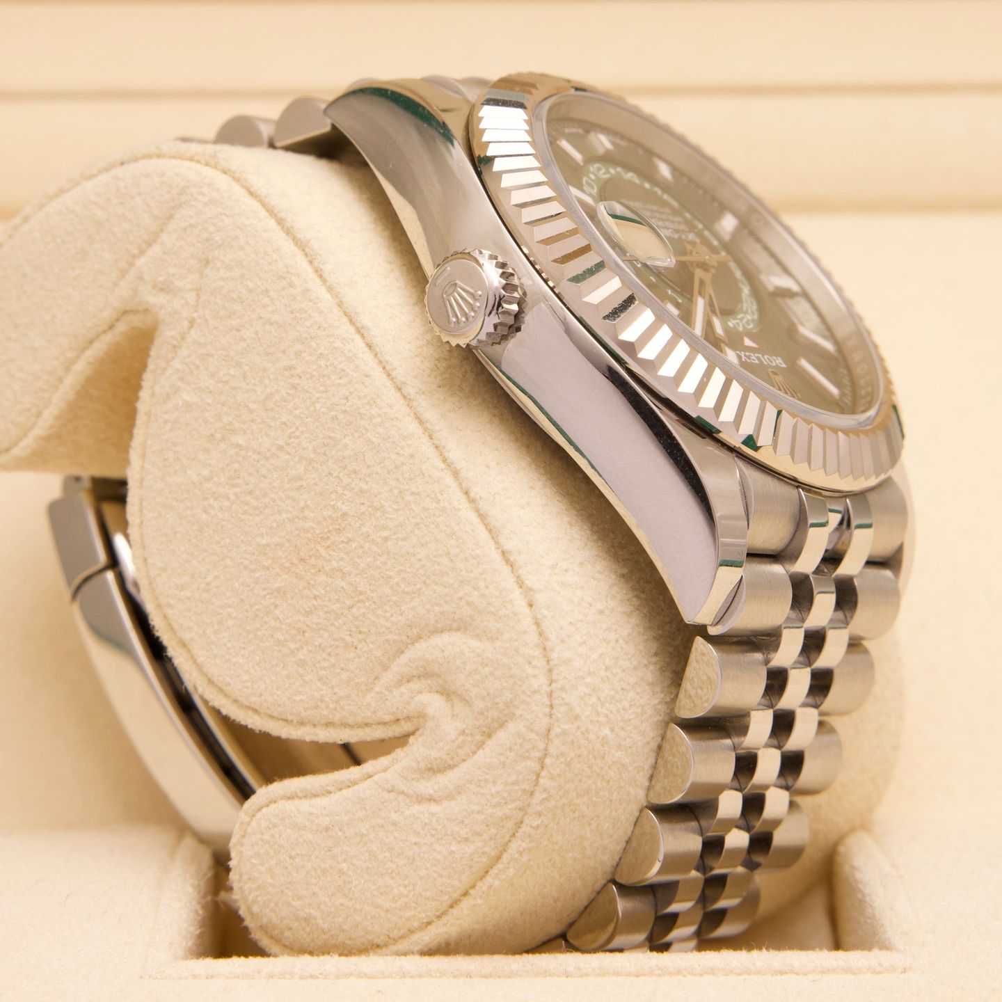 Rolex Sky-Dweller 336934 (2024) - 42mm Staal (3/5)