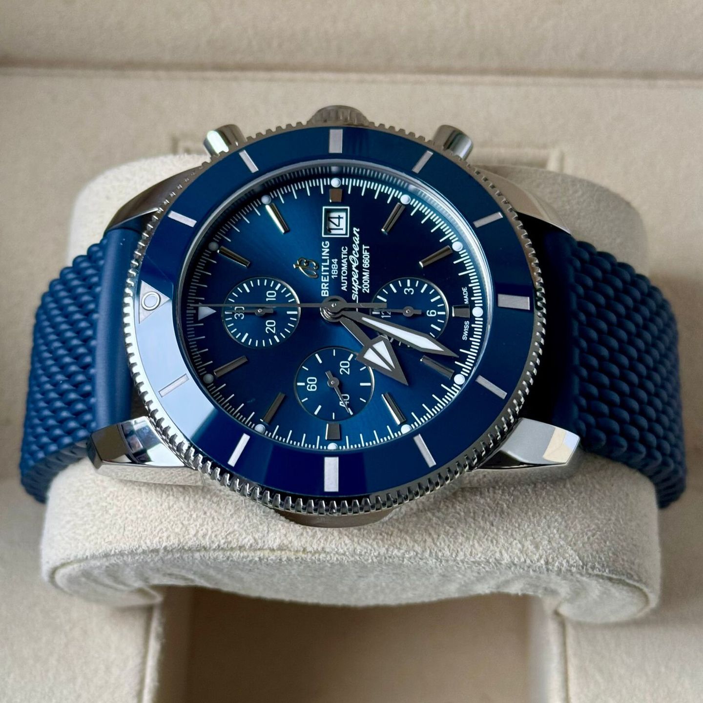 Breitling Superocean Heritage II Chronograph A13312 (2022) - Black dial 46 mm Steel case (5/7)