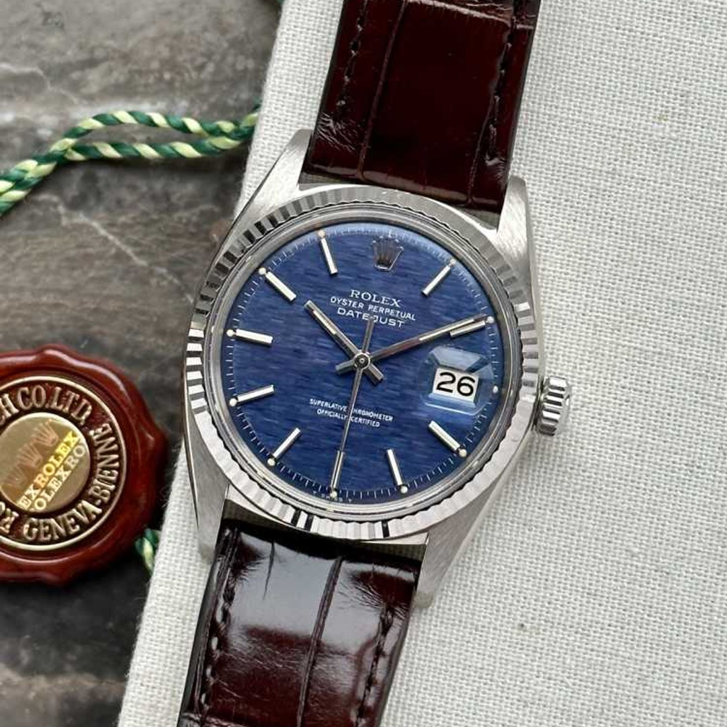 Rolex Datejust 1601/9 (1972) - Blue dial 36 mm White Gold case (1/10)