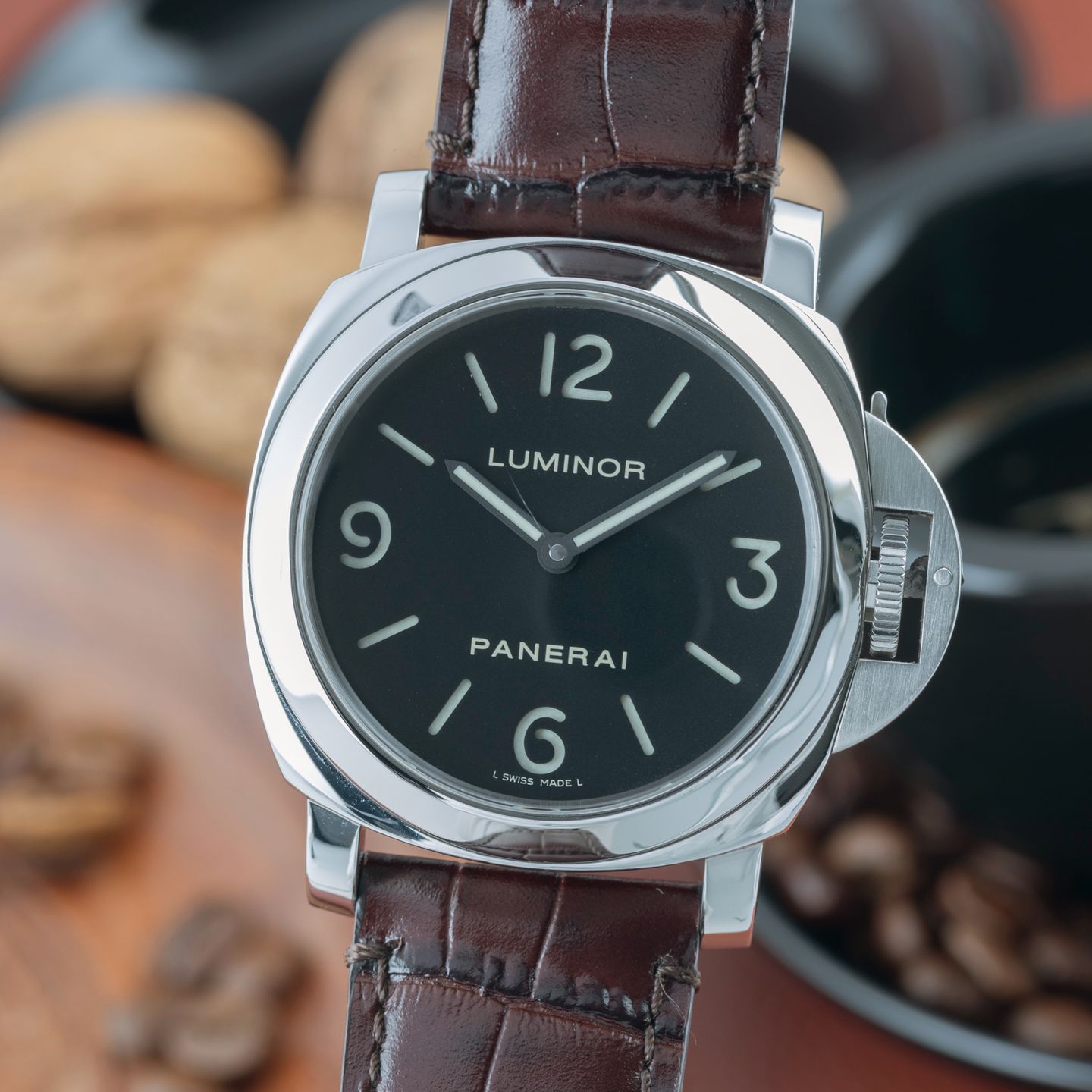 Panerai Luminor Base PAM00112 (2008) - Zwart wijzerplaat 44mm Staal (3/8)