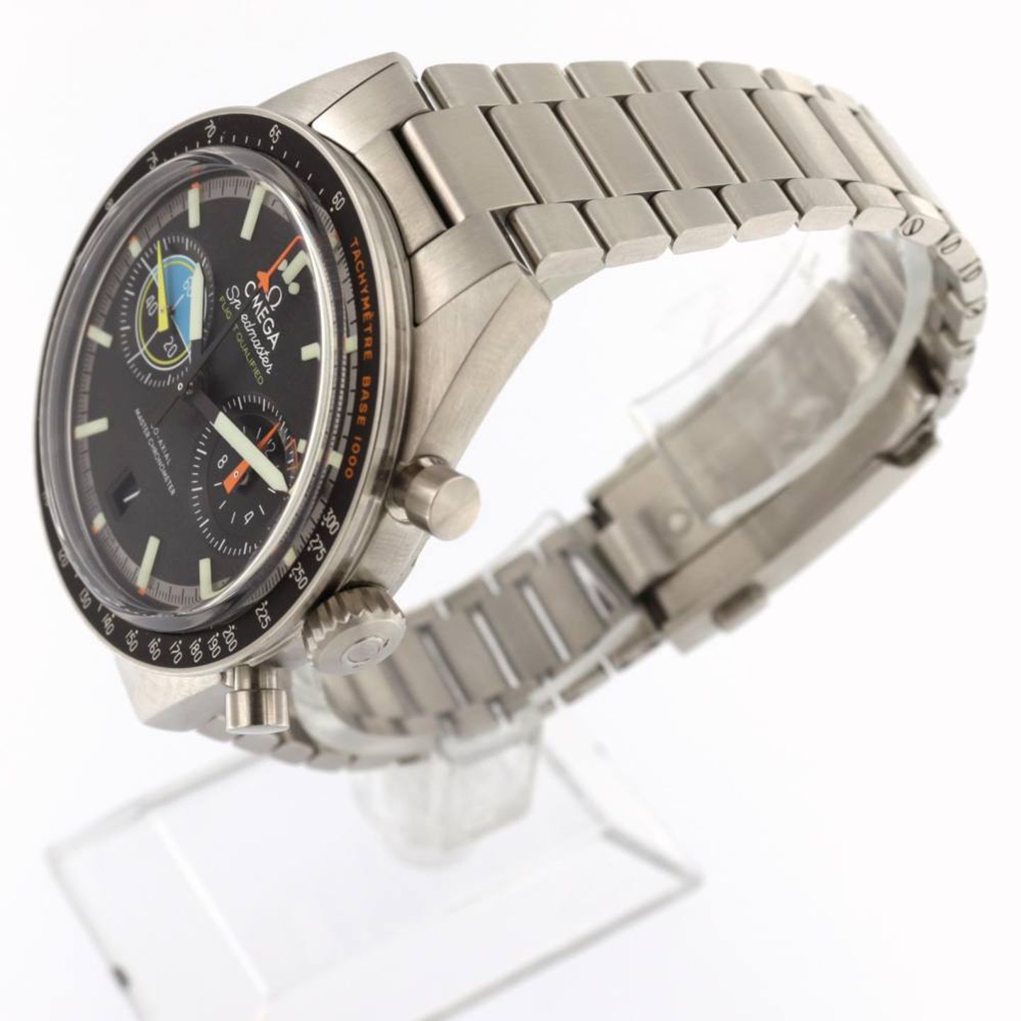 Omega Speedmaster 332.10.41.51.01.002 (2025) - Black dial 41 mm Steel case (2/6)