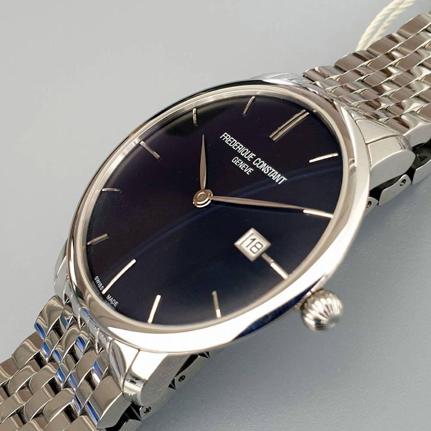Frederique Constant Slimline Automatic FC-306G4S6B (2025) - Black dial 40 mm Steel case (4/8)