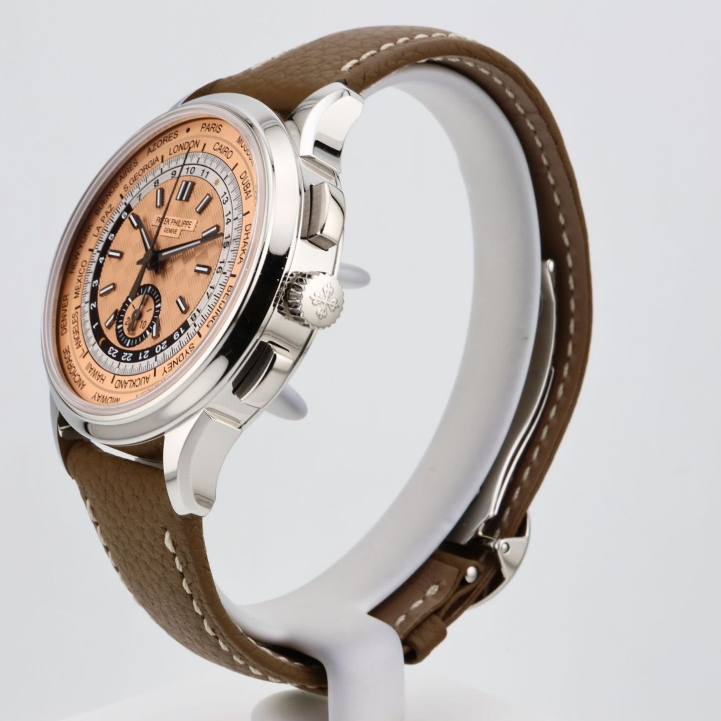 Patek Philippe World Time Chronograph 5935A-001 - (2/8)