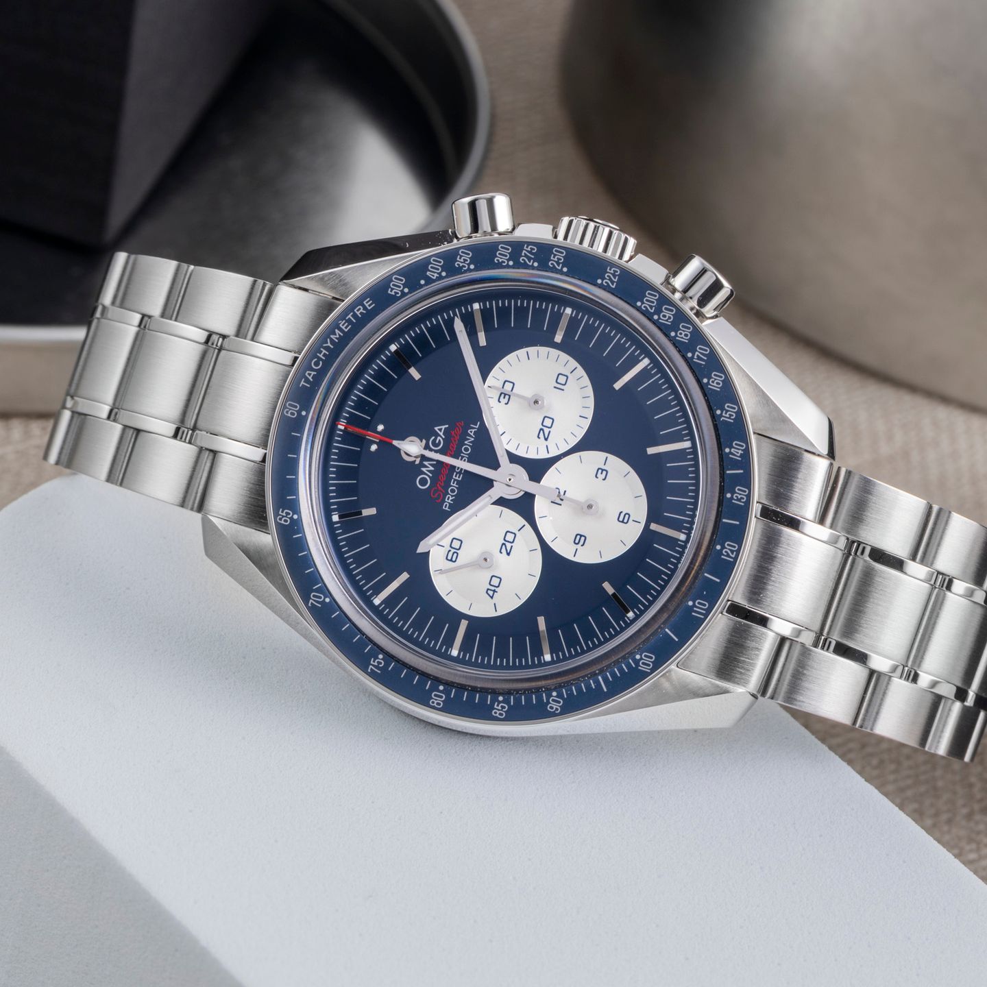 Omega Speedmaster Professional Moonwatch 522.30.42.30.03.001 - (2/8)
