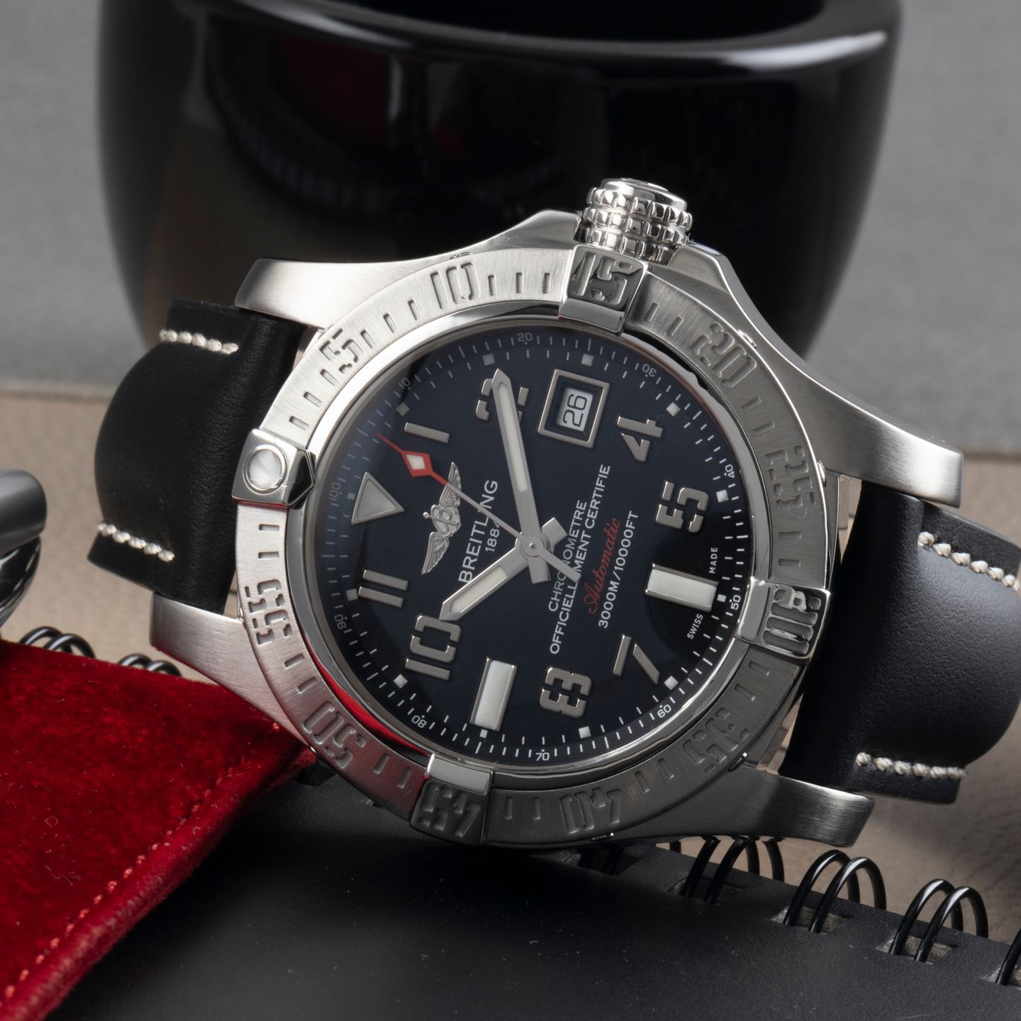 Breitling Avenger II Seawolf A17331 (2013) - 45mm Staal (2/8)