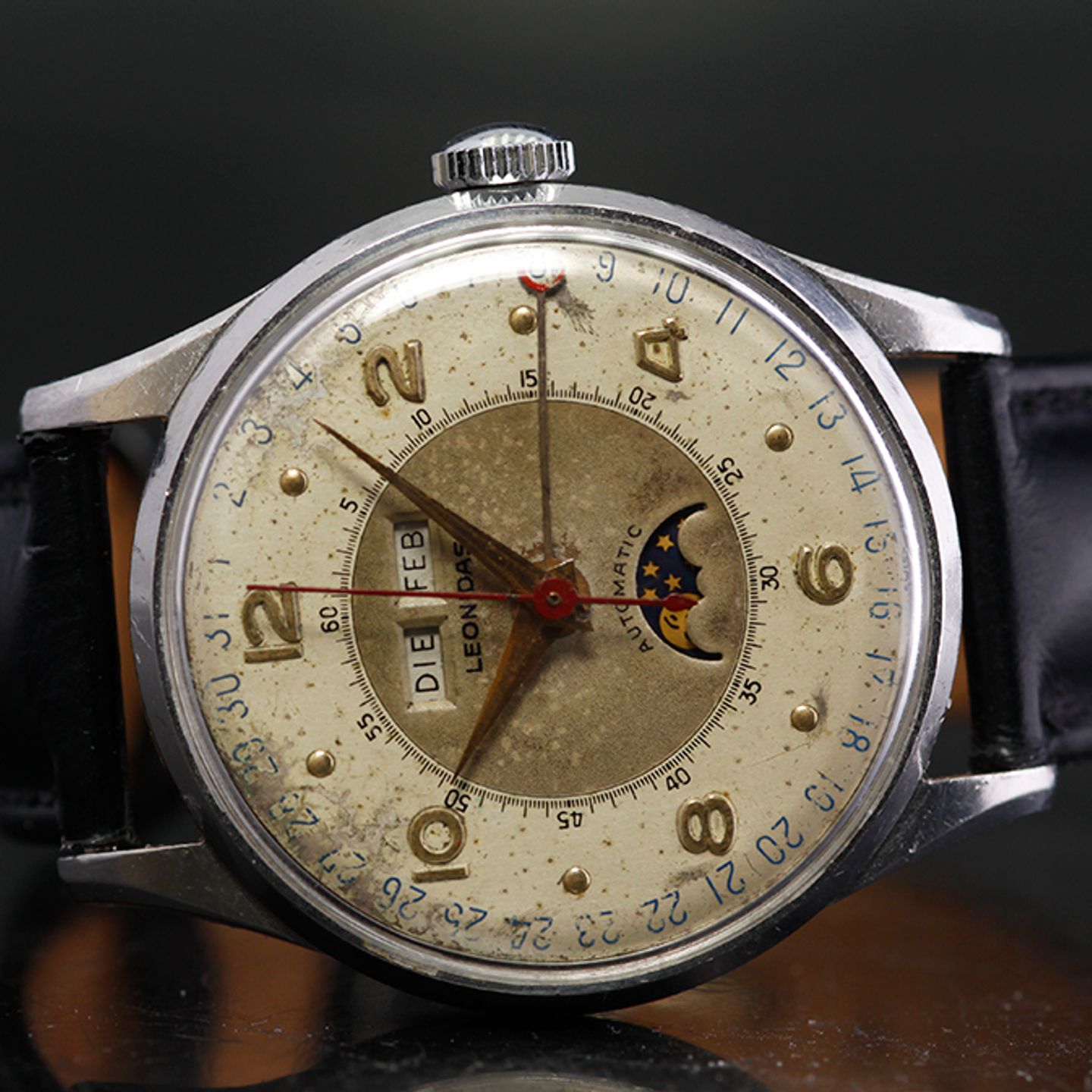 Leonidas Triple Date Moonphase n/a (1950) - White dial 35 mm Steel case (1/5)