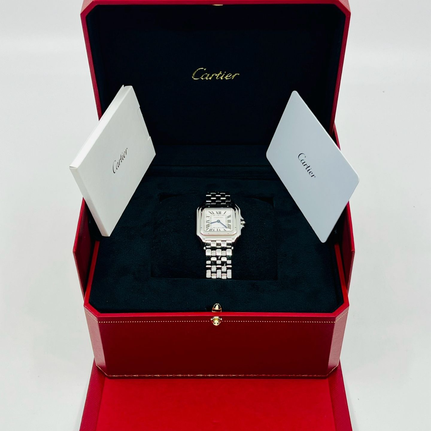 Cartier Panthère WSPN0015 (2025) - Silver dial 27 mm Steel case (4/8)