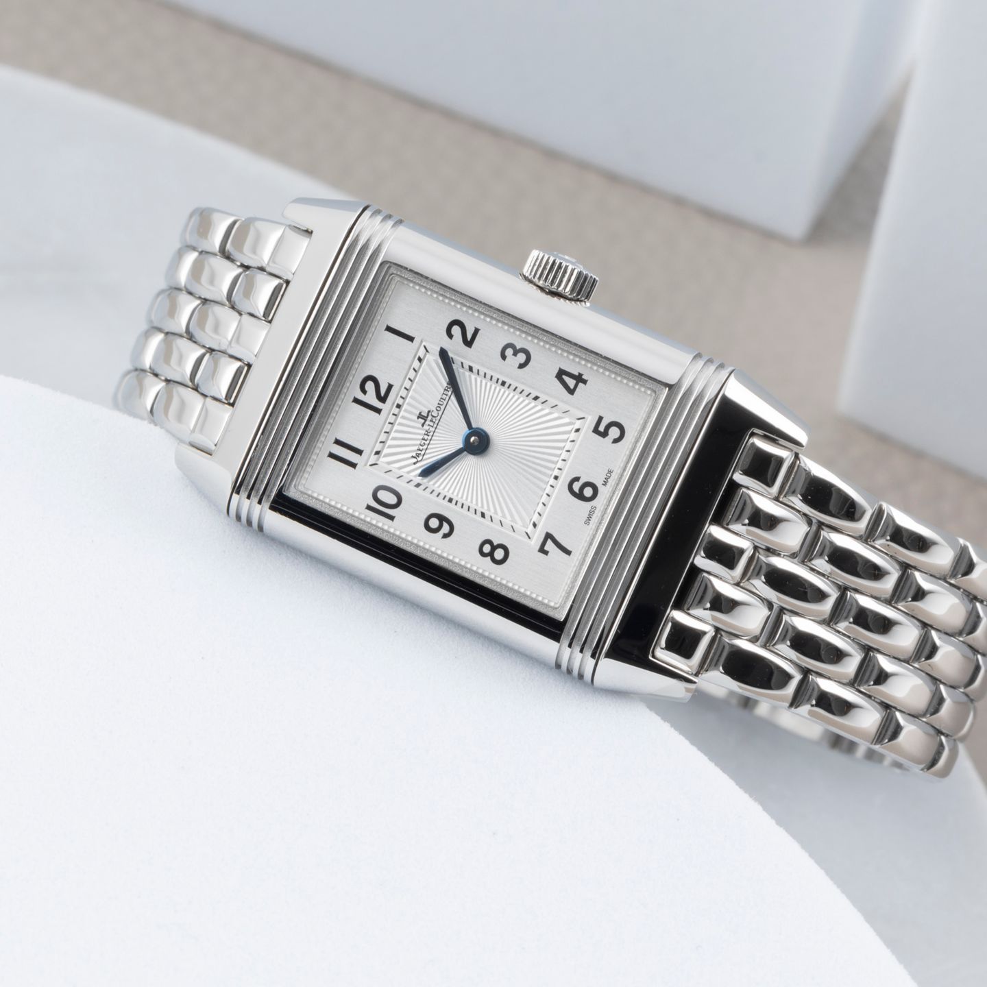 Jaeger-LeCoultre Reverso Classic Small Q2608140 - (2/8)