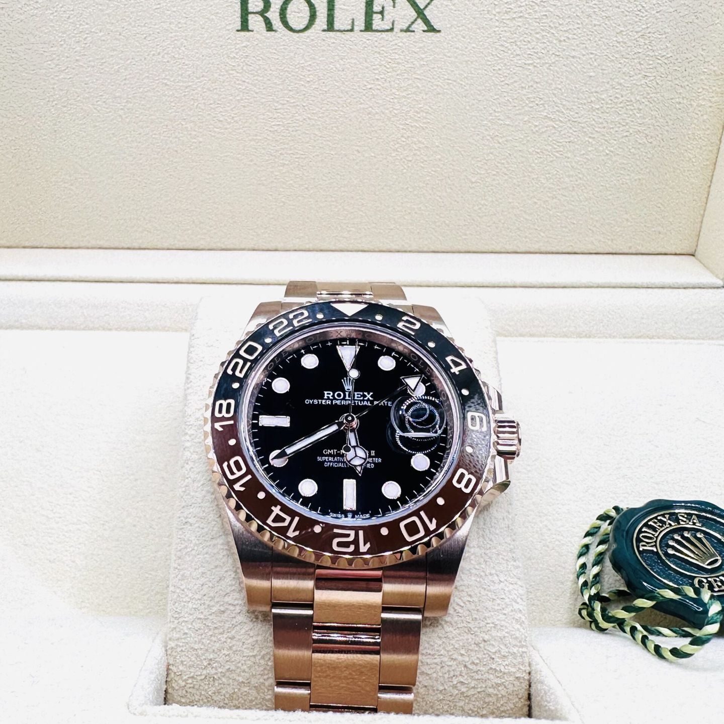 Rolex GMT-Master II 126715CHNR (2022) - Zwart wijzerplaat 40mm Roségoud (3/6)