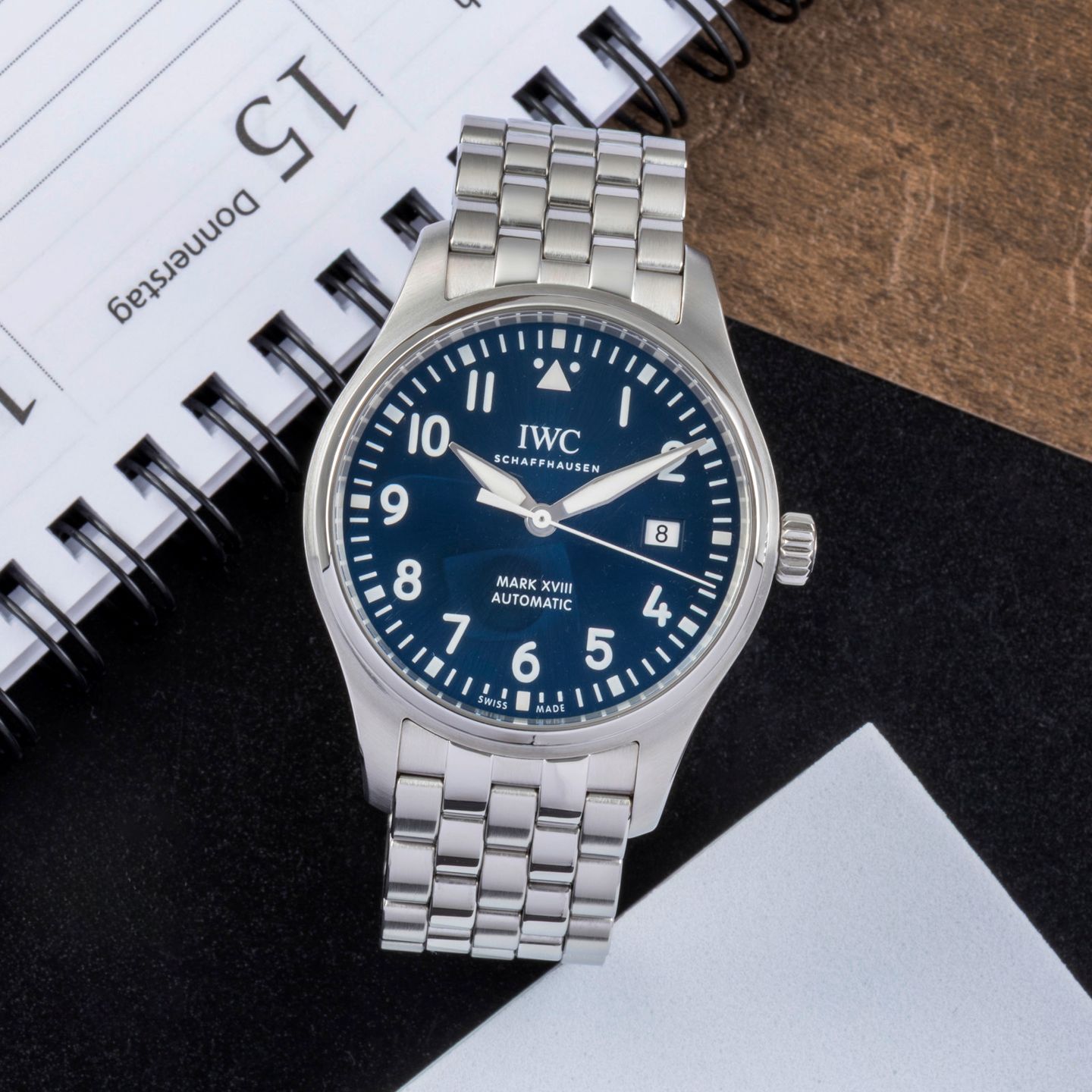 IWC Pilot Mark IW327014 (Unknown (random serial)) - Blue dial 40 mm Steel case (1/8)