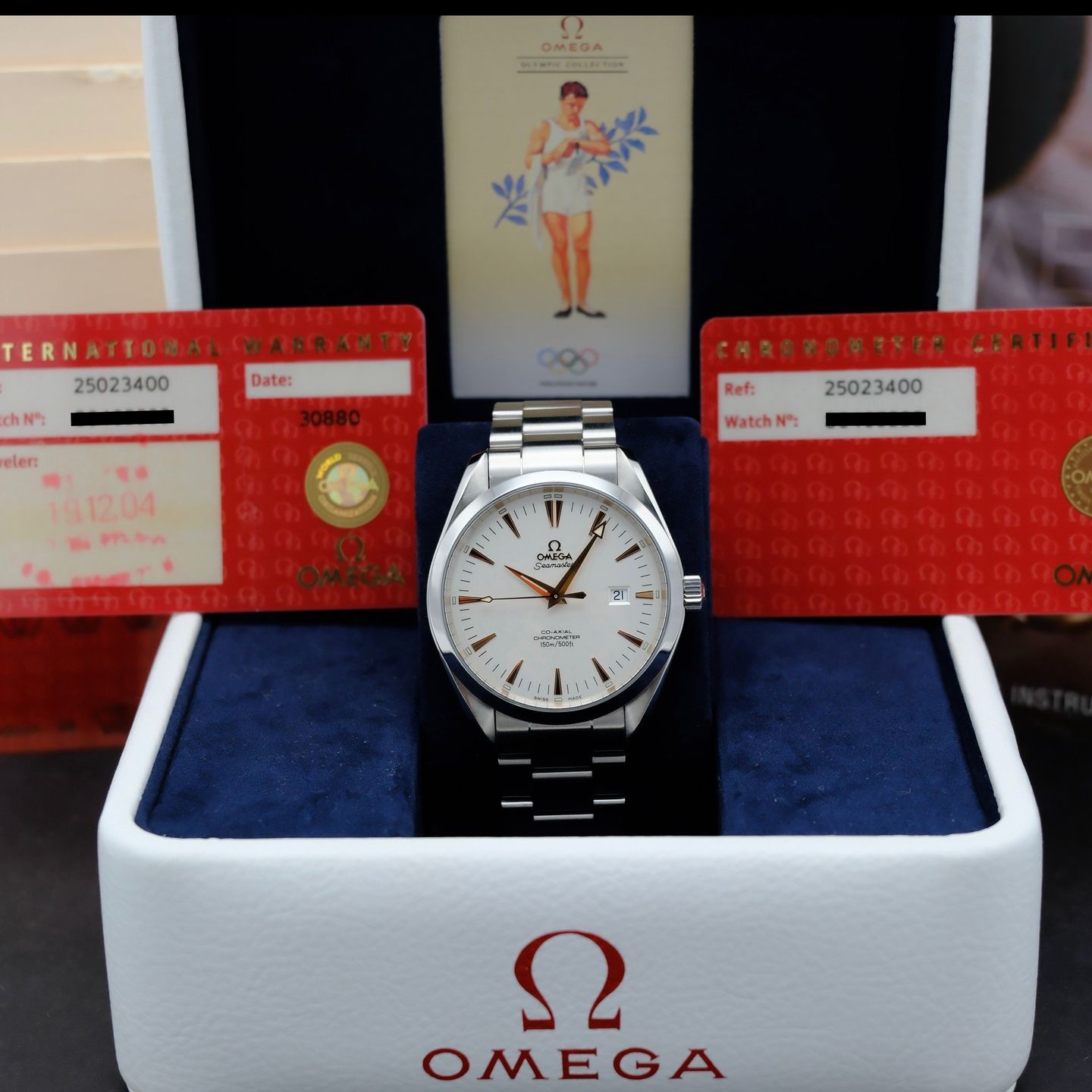Omega Seamaster Aqua Terra 2502.34.00 (2019) - White dial 42 mm Steel case (3/8)